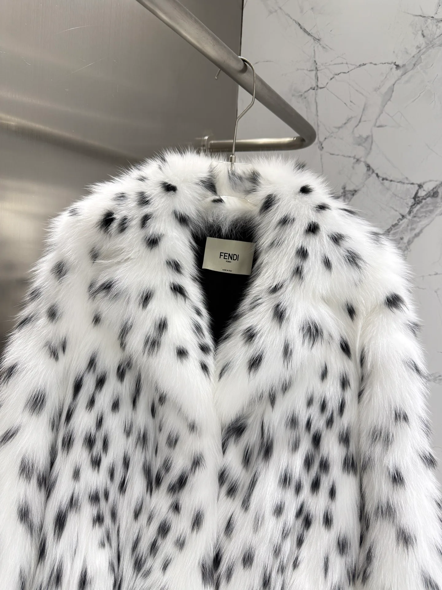 Women's Fur Coats FENDI 18293165