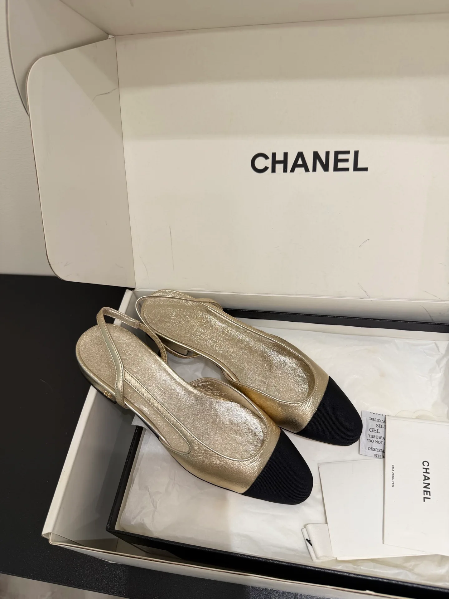 Women's Open-Toe Sandals CHANEL 18080108
