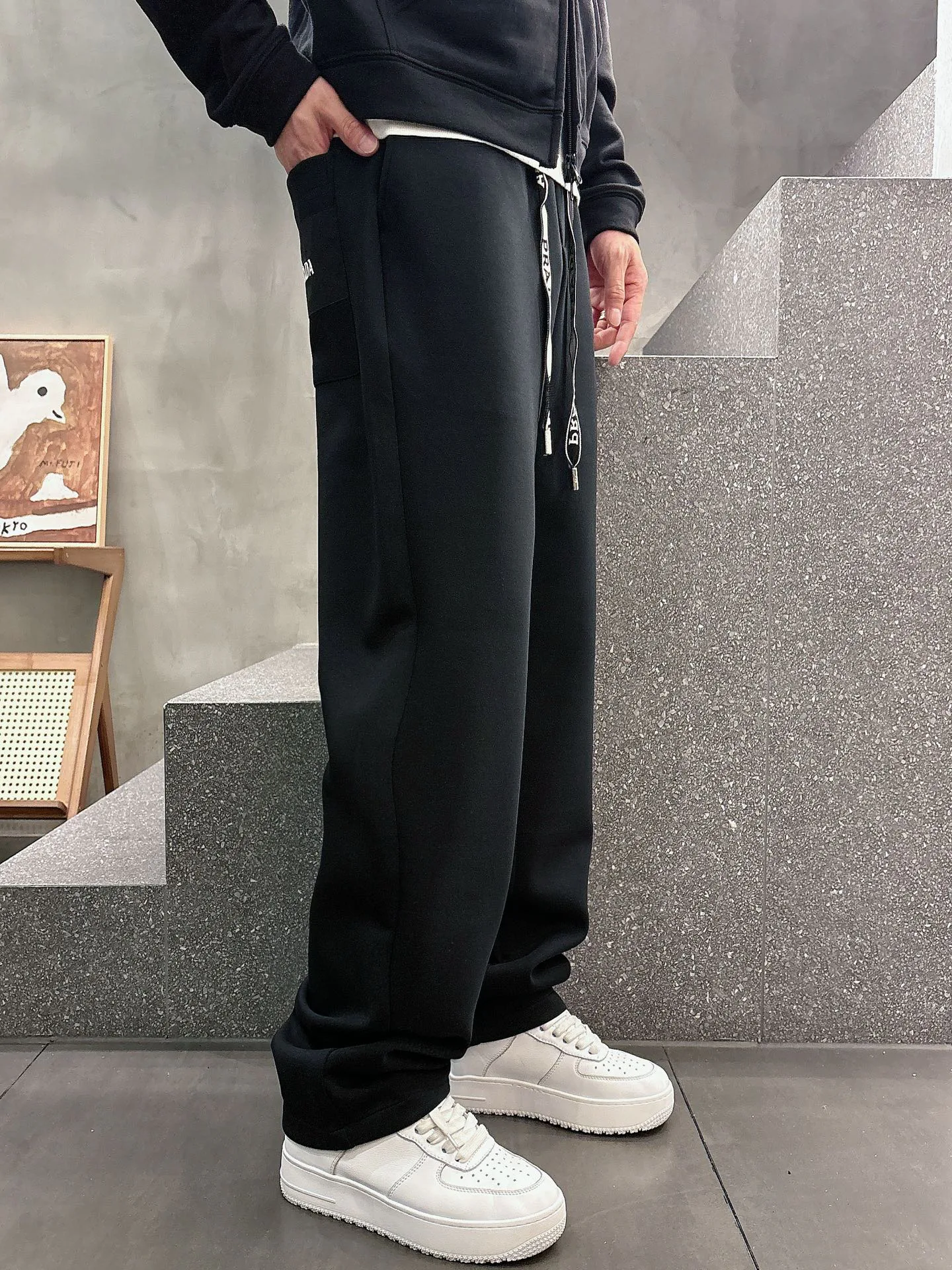Брюки Мужские Prada 18596864