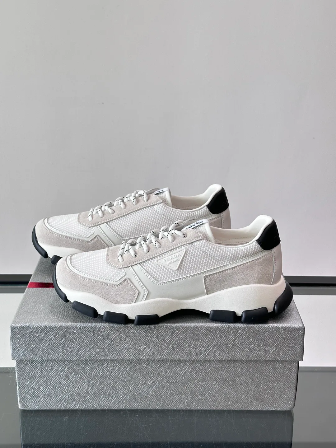 Men's Sneakers PRADA 18102780
