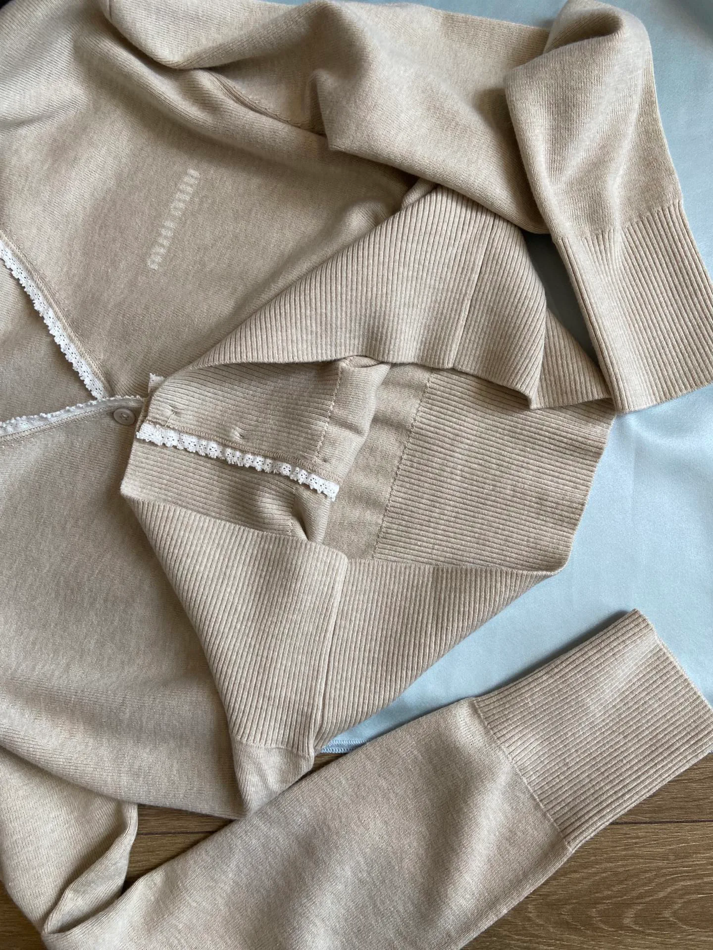 Women's Jumpers And Sweaters MIU MIU 17687392