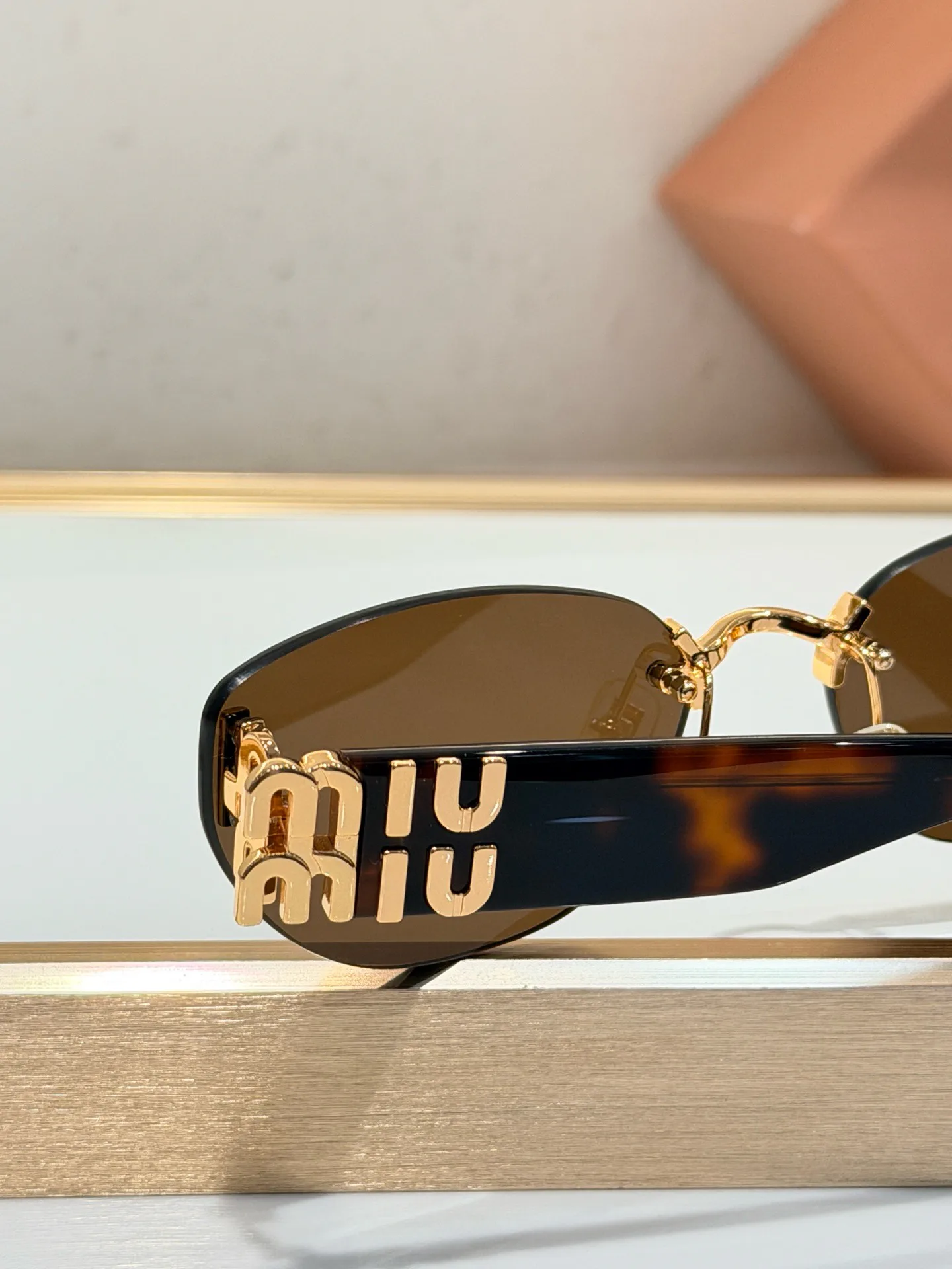 Glasses MIU MIU 18226191