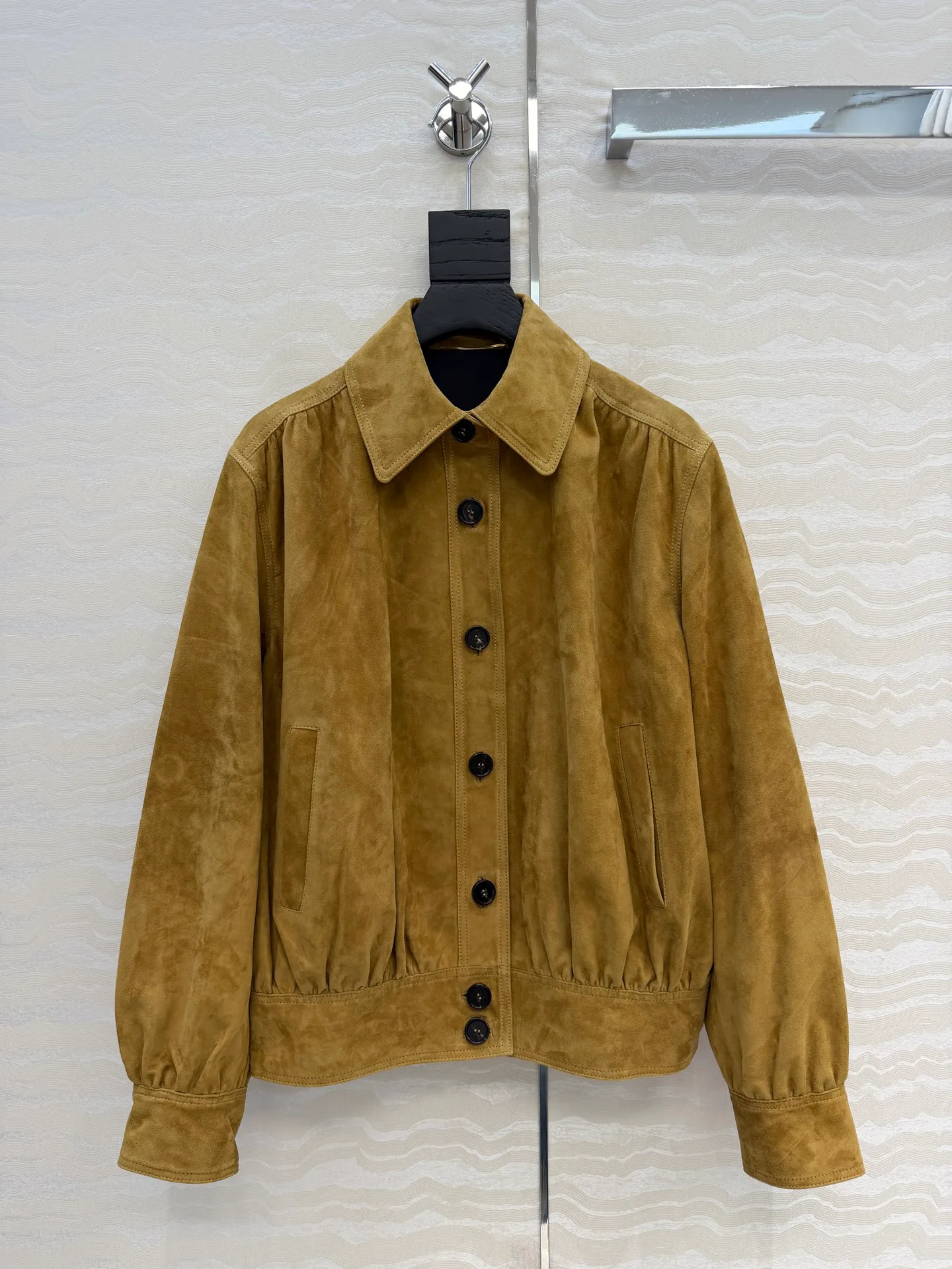 Women's Leather Jackets And Sheepskin Coats SAINT LAURENT 17870010