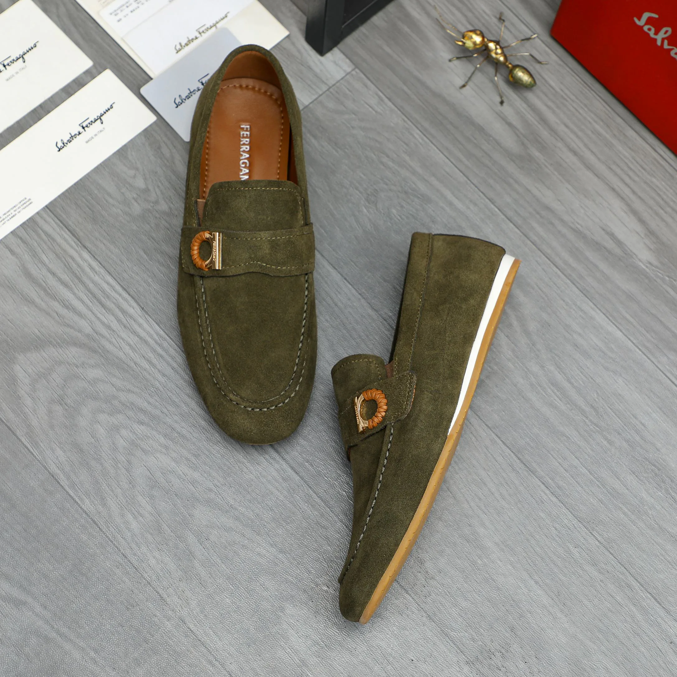 Men's Loafers And Dress Shoes SALVATORE FERRAGAMO 19559266