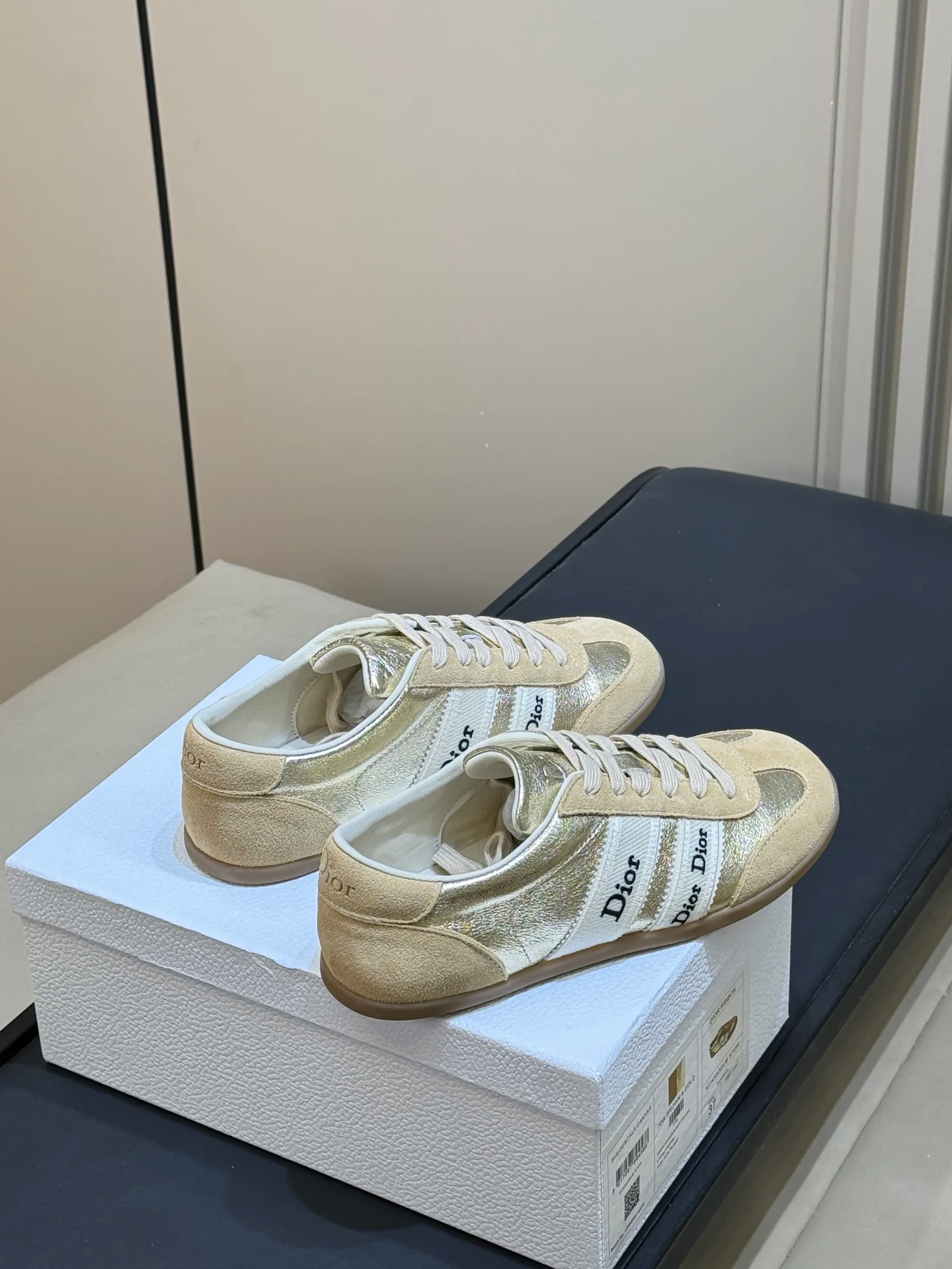 Women's Sneakers CHRISTIAN DIOR 18073065
