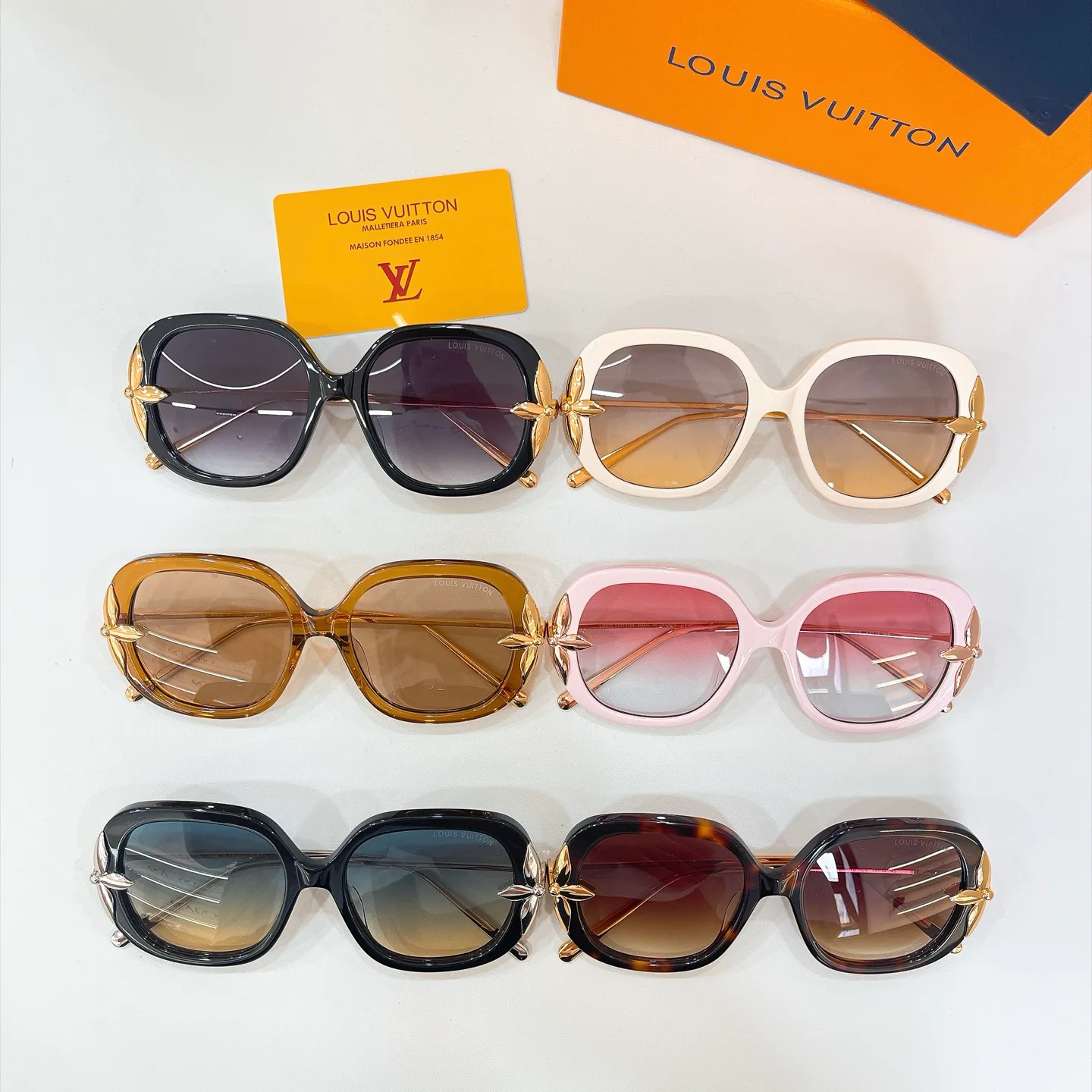 Glasses LOUIS VUITTON 17916297