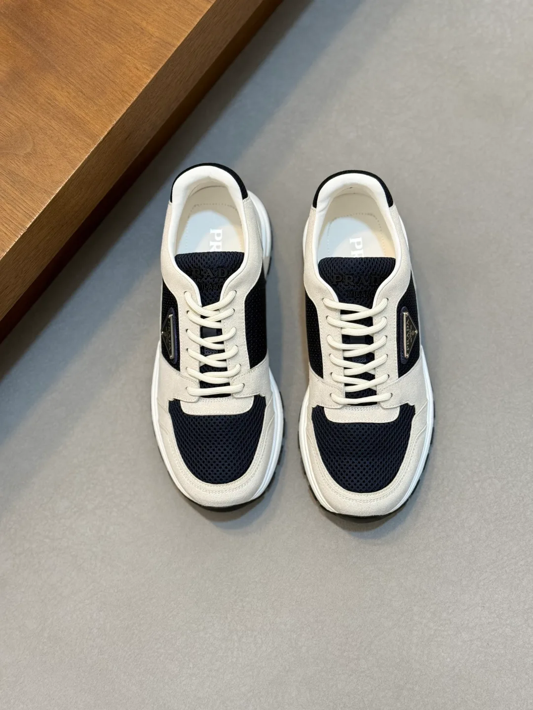 Men's Sneakers PRADA 17809338