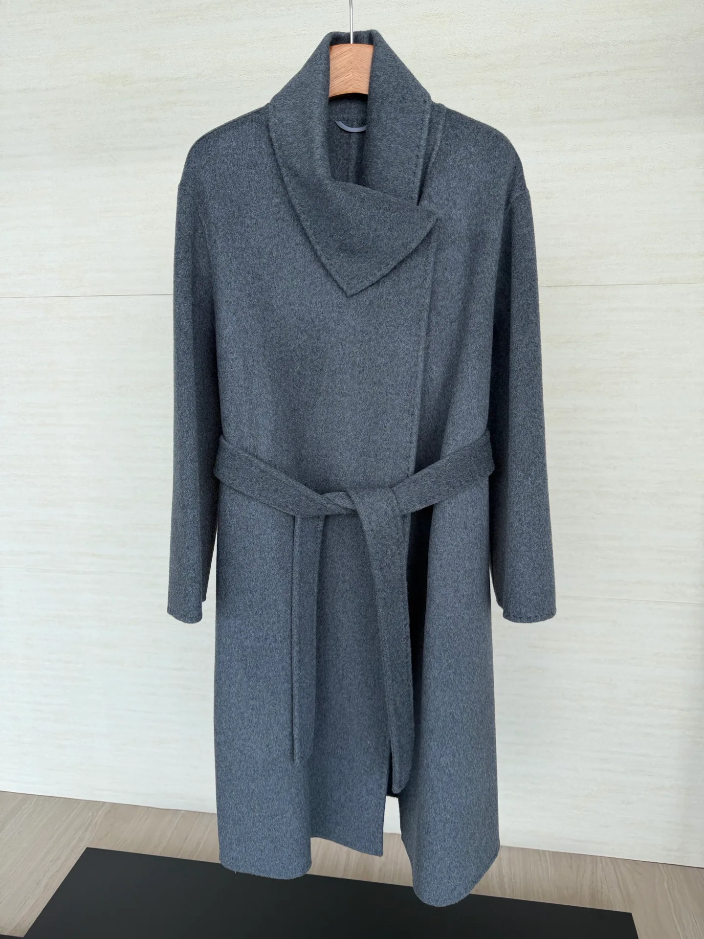 Women's Coats LORO PIANA 18539998