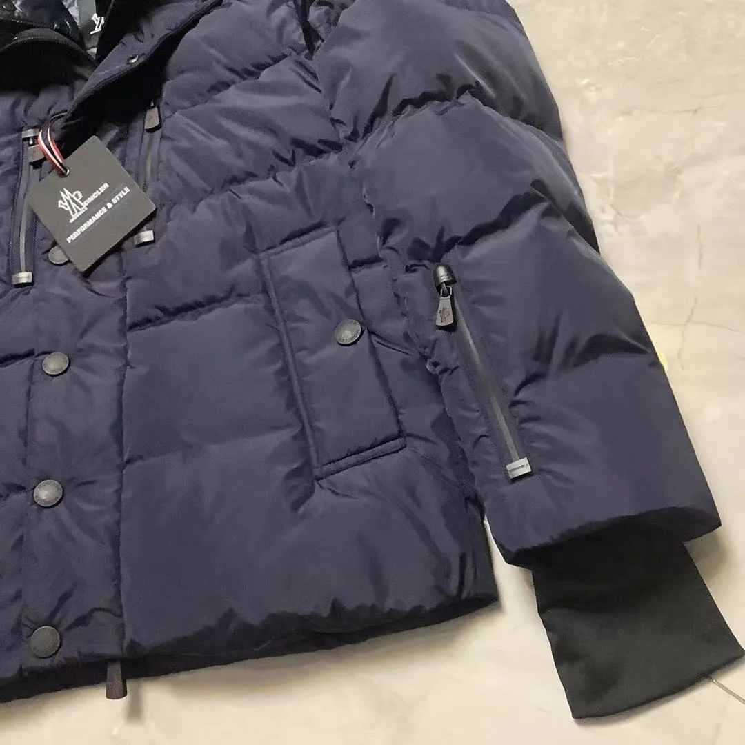 Men's Jackets And Down Jackets MONCLER 18111480