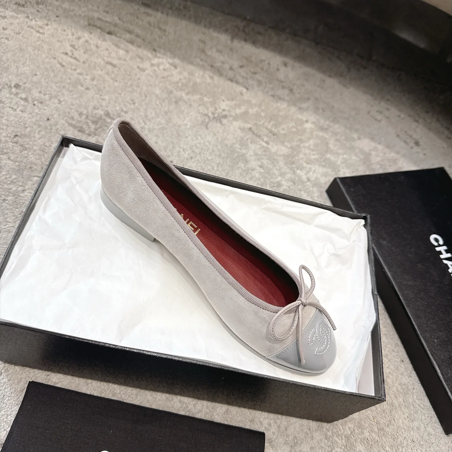Women's Ballet Flats CHANEL 18323591