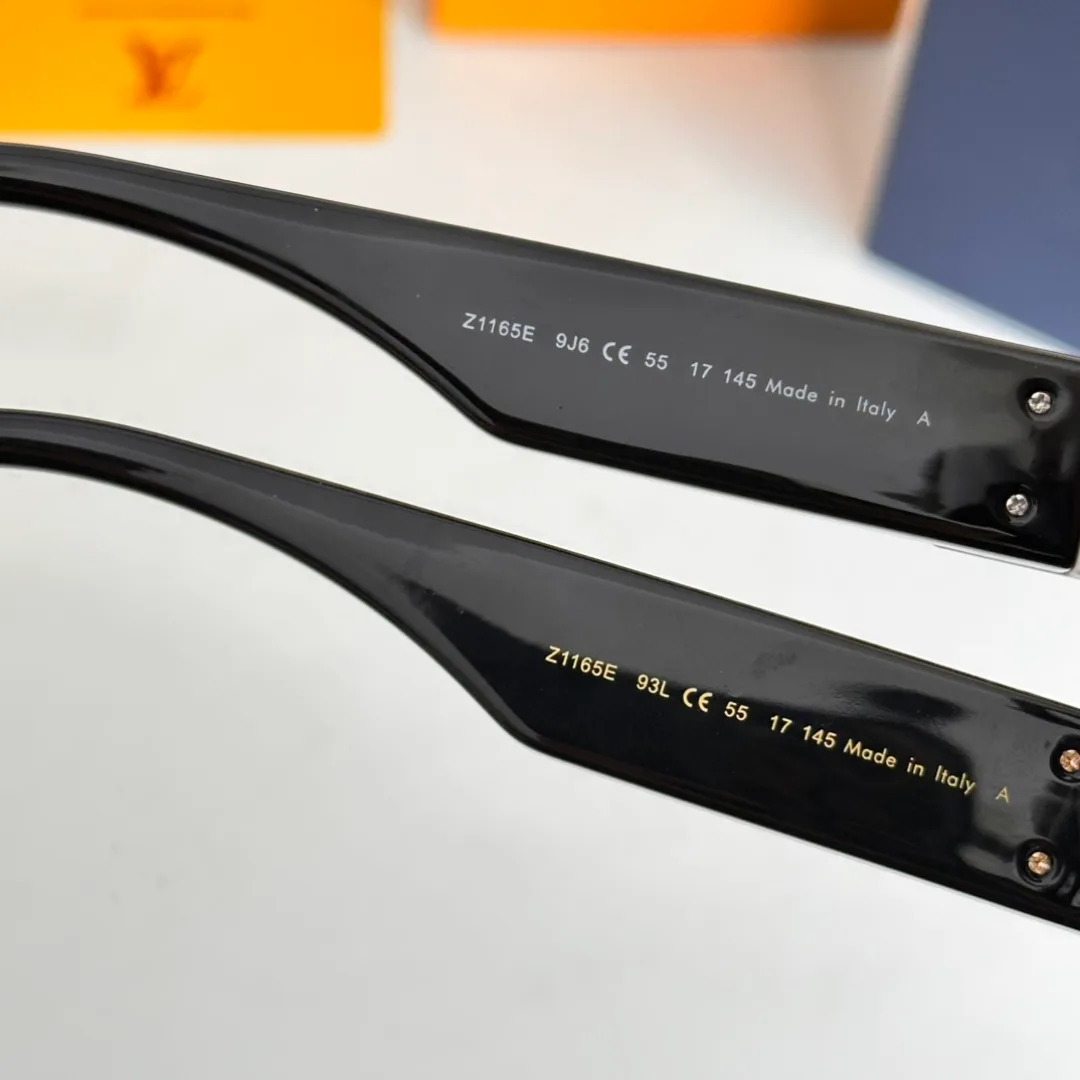 Glasses LOUIS VUITTON 17350191