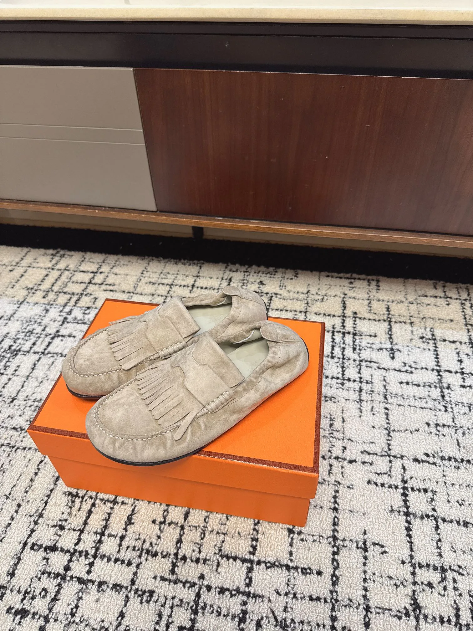 Women's Loafers And Moccasins HERMES 18142352