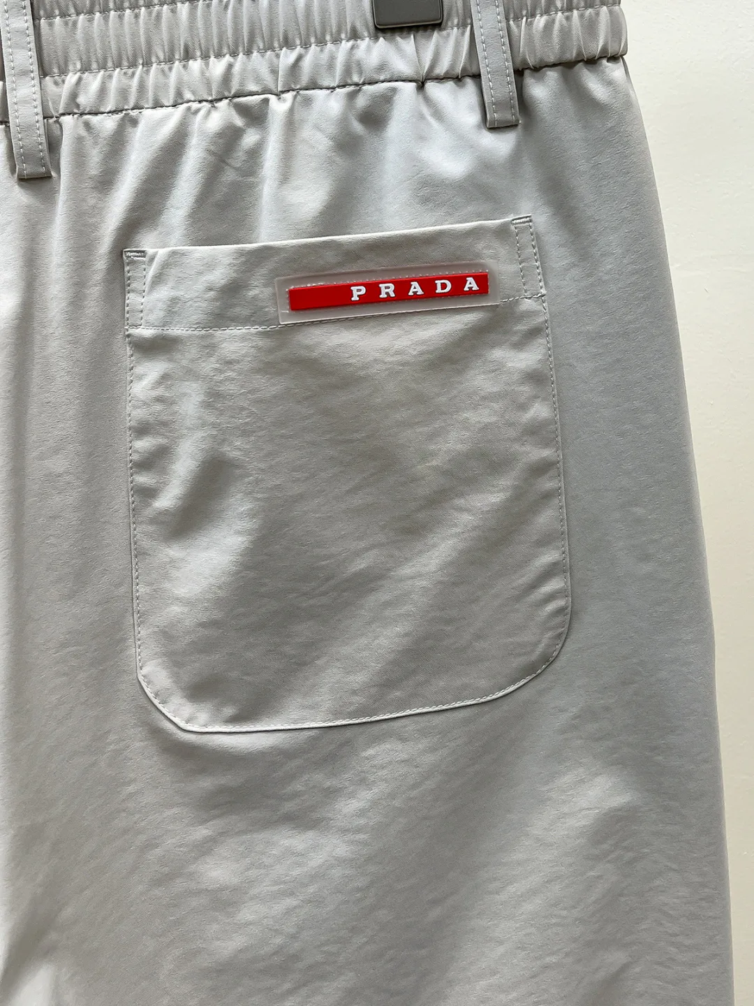Men's Trousers PRADA 18499191