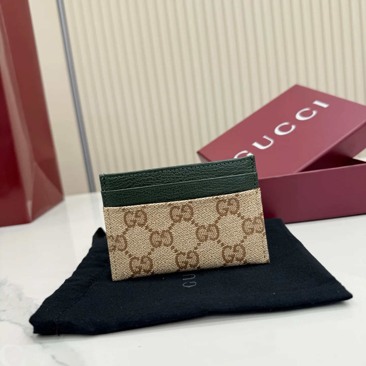 Women's Clutches GUCCI 17948286