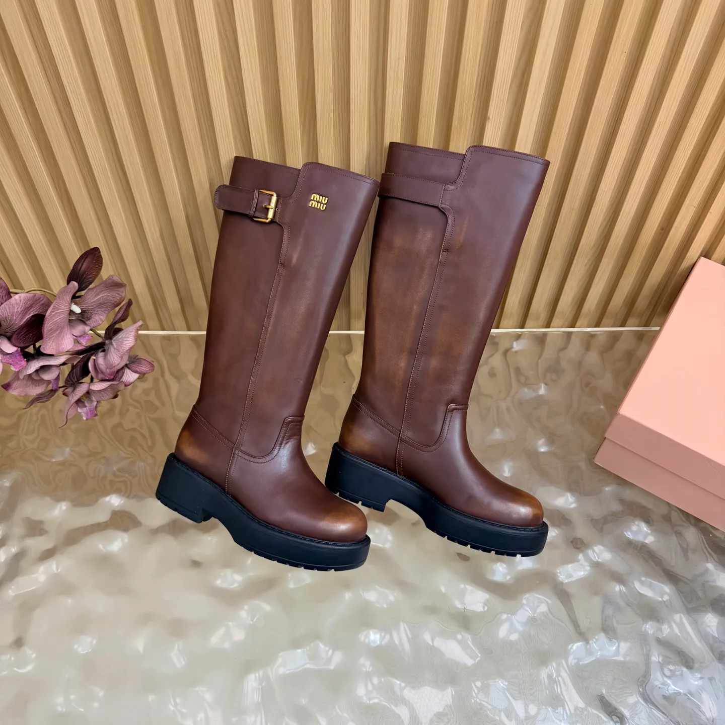 Women's Boots MIU MIU 18235400