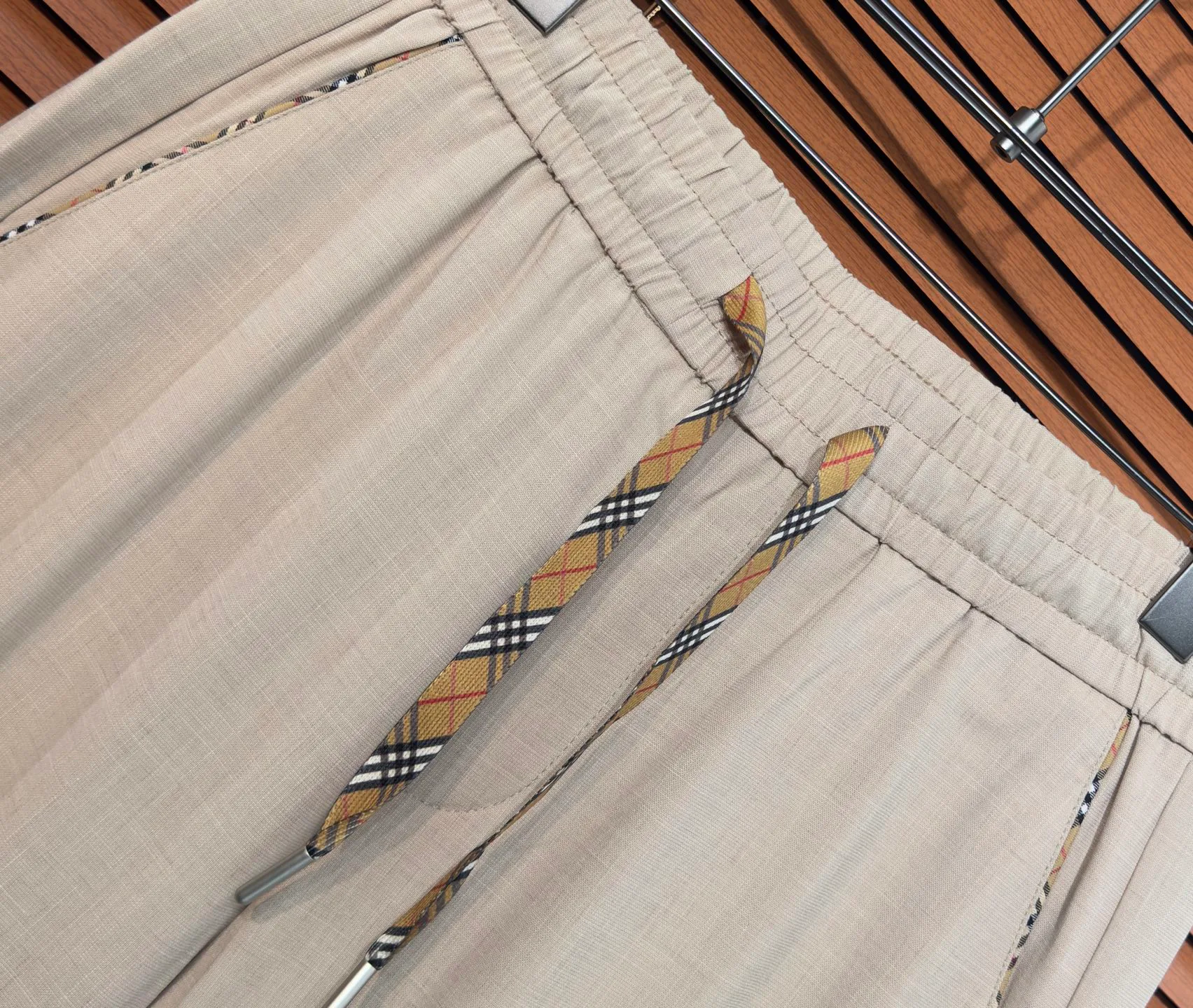 Men's Trousers BURBERRY 18098300