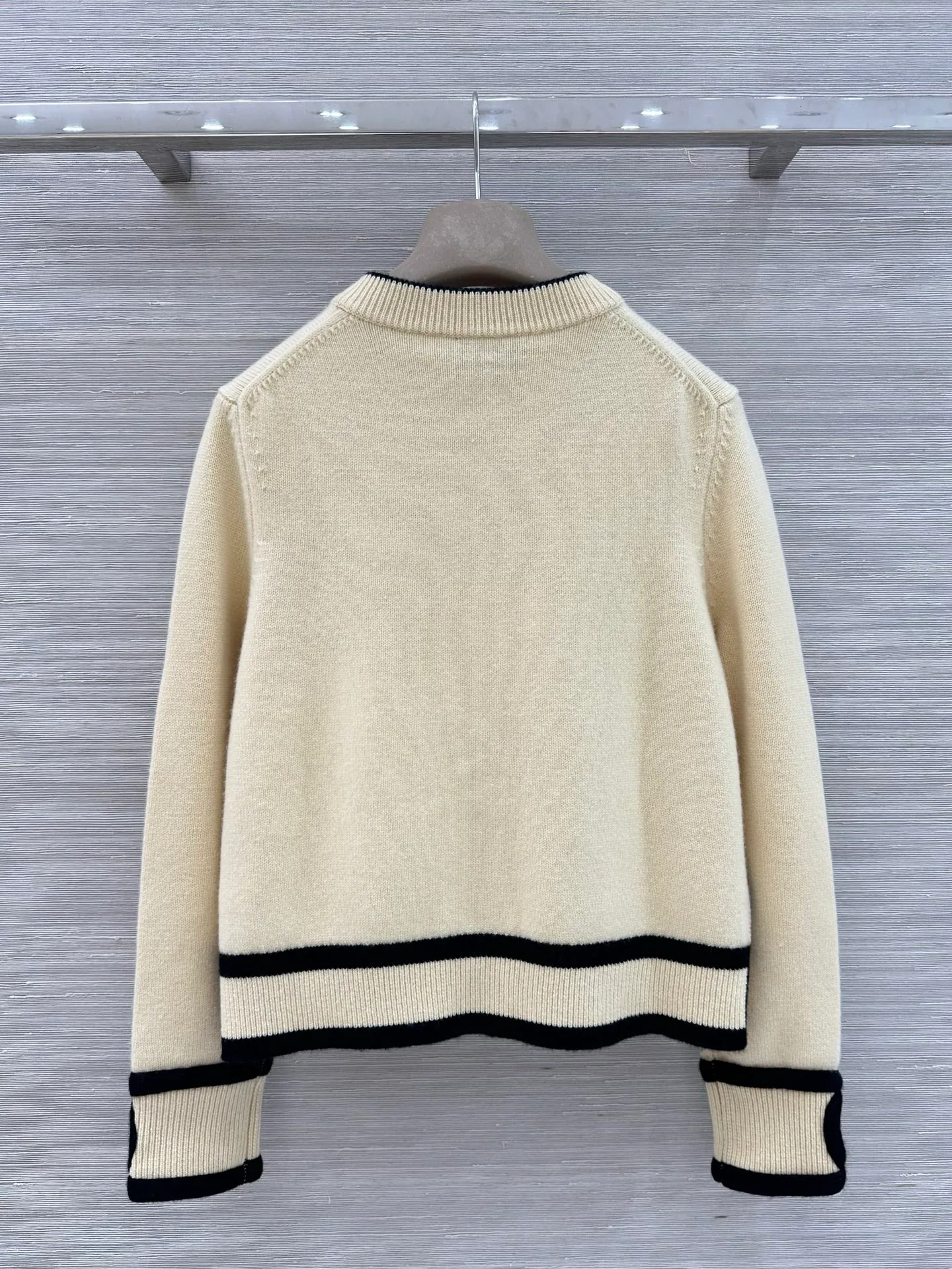 Women's Jumpers And Sweaters CHANEL 17998376