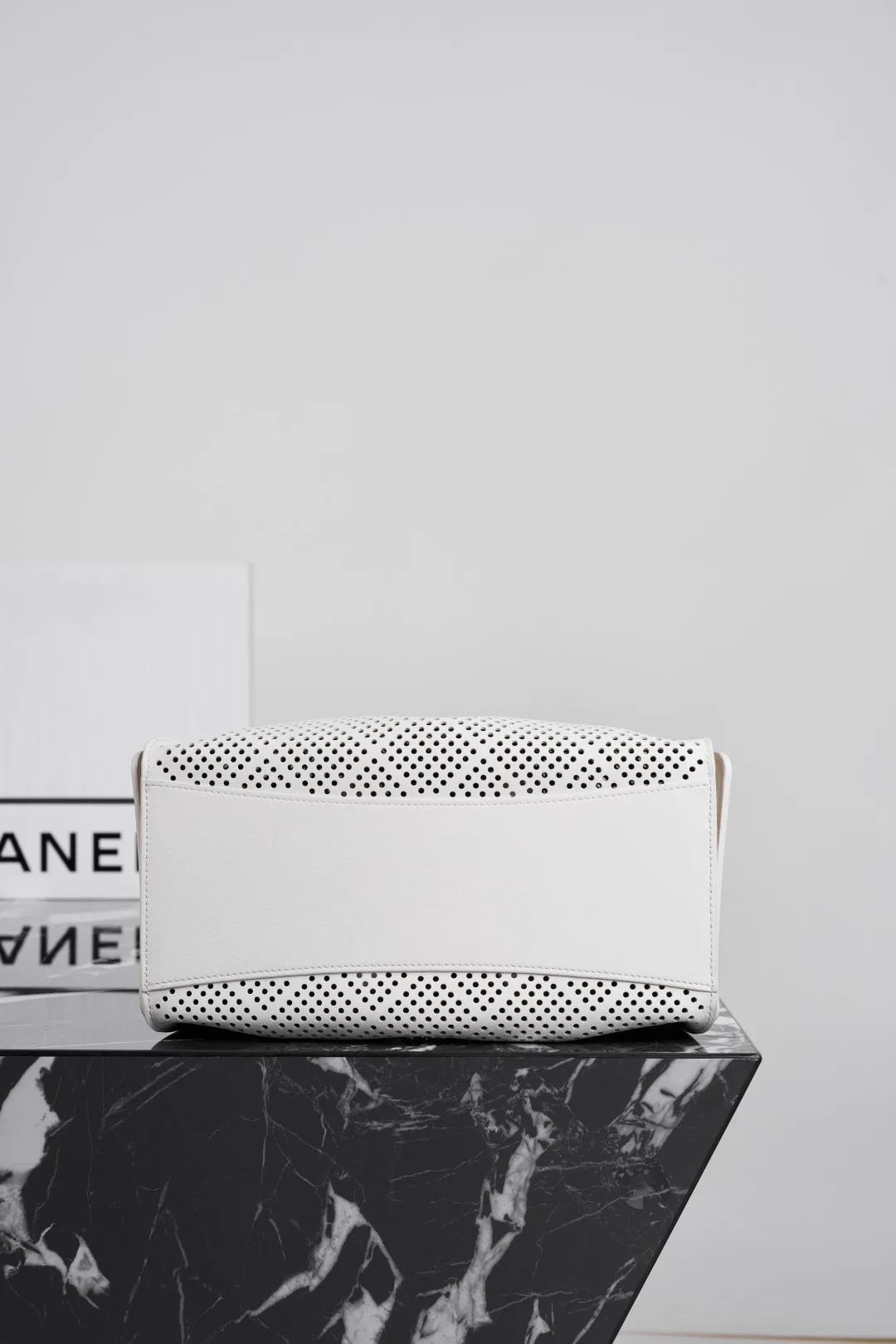 Women's Classic Handbags CHANEL 17138064