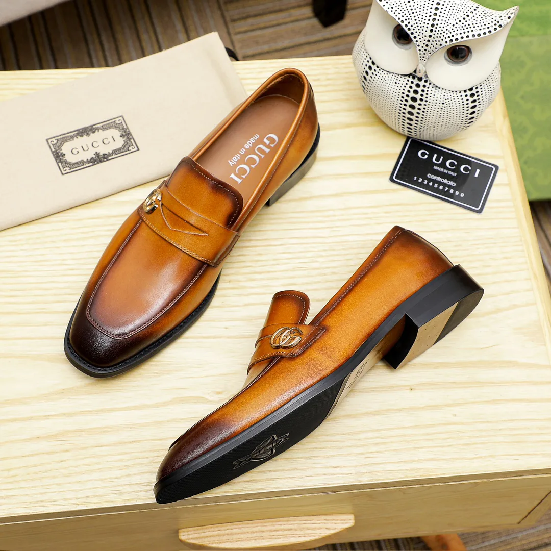 Men's Loafers And Dress Shoes GUCCI 17569200