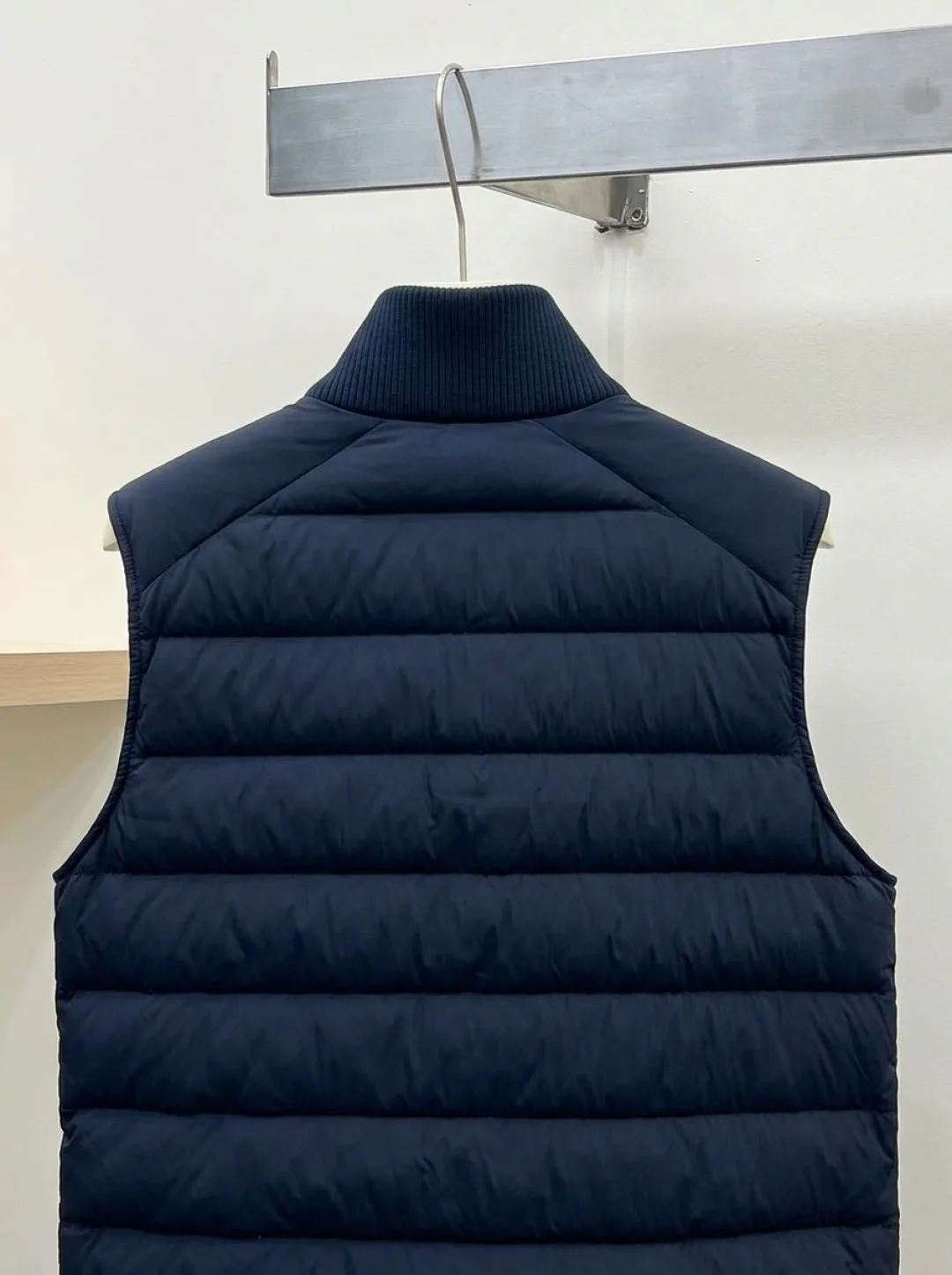Жилеты Мужские Moncler 18596627