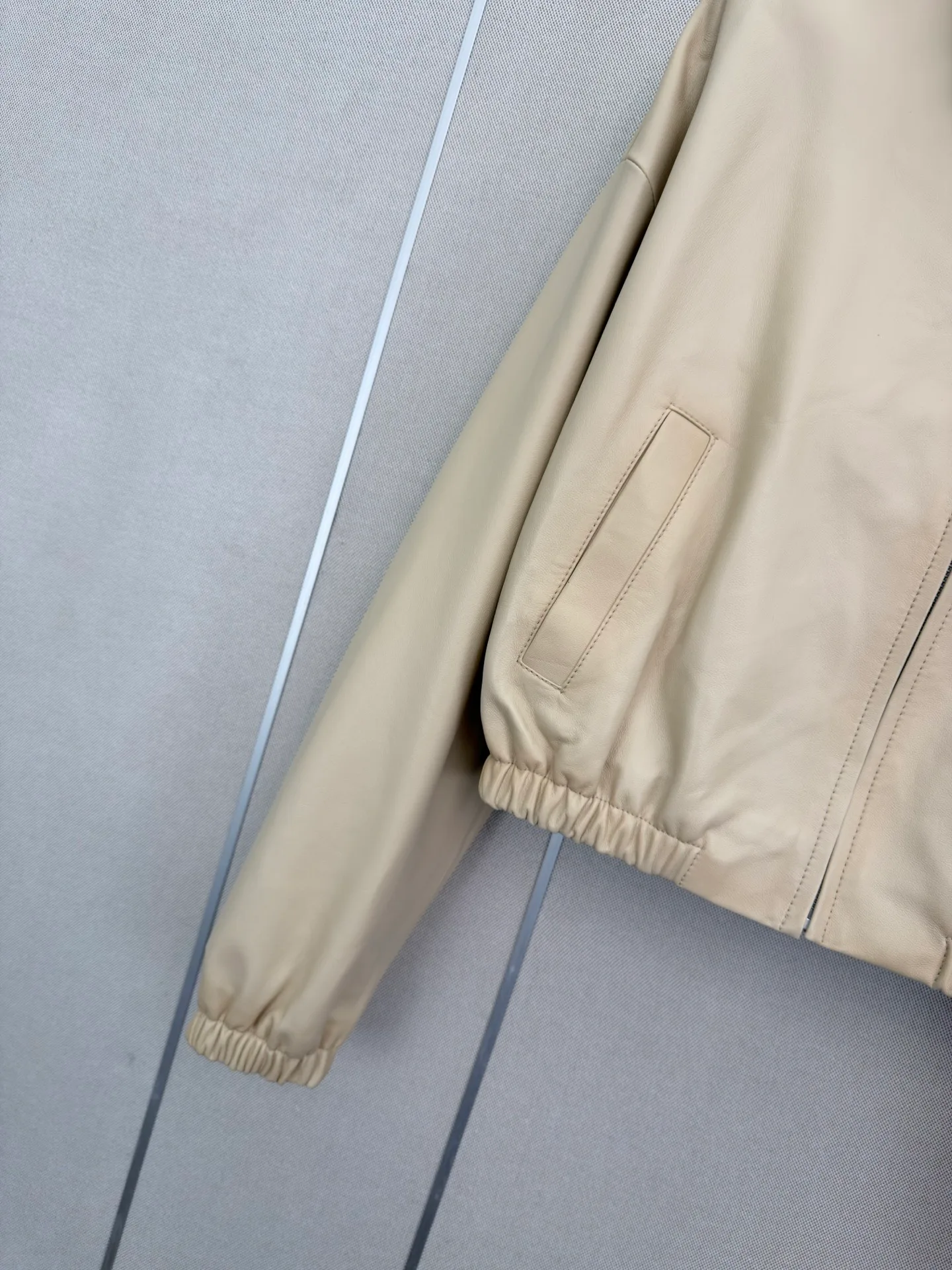 Women's Leather Jackets And Sheepskin Coats PRADA 18173057