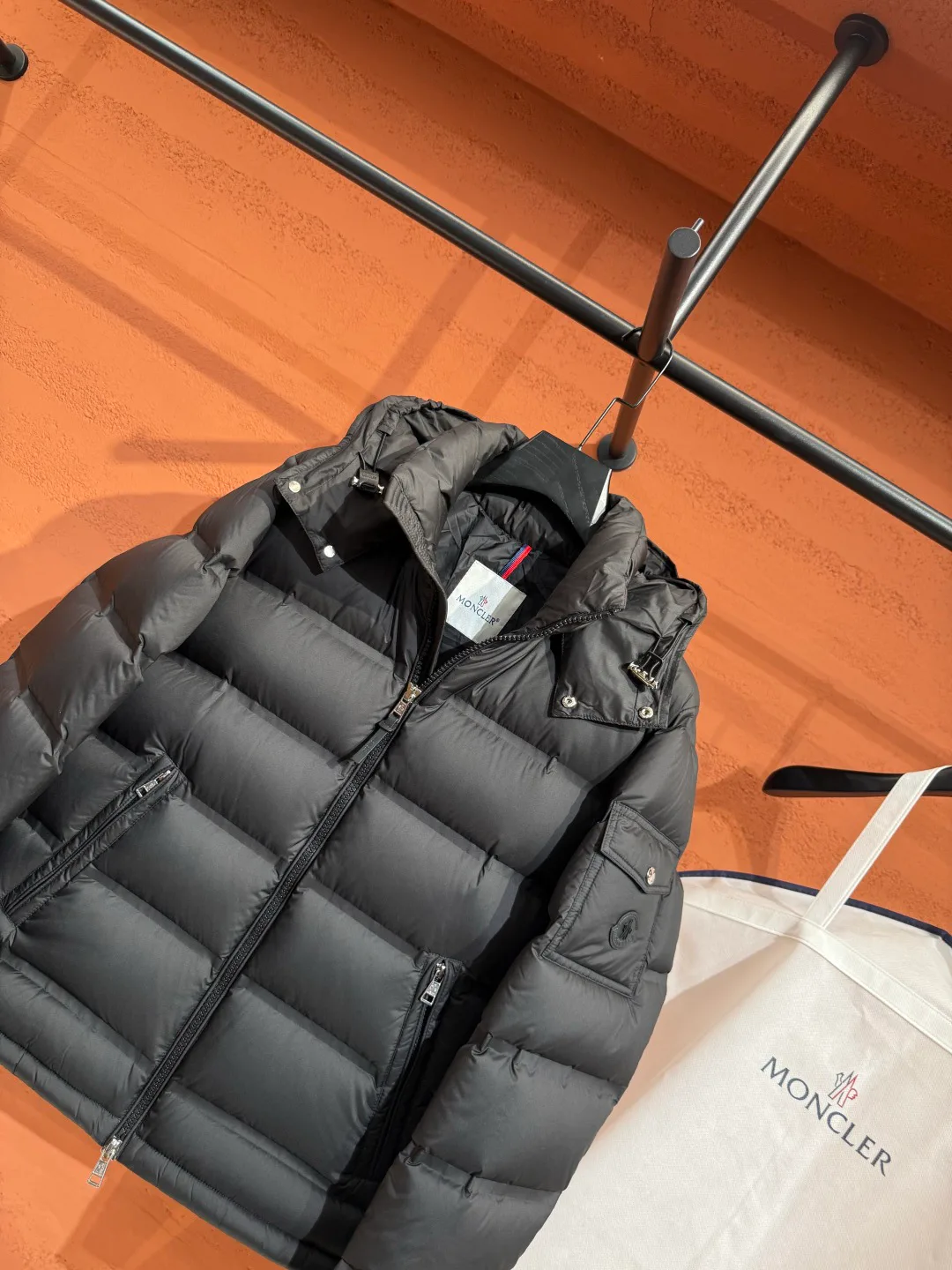 Men's Jackets And Down Jackets MONCLER 18335673