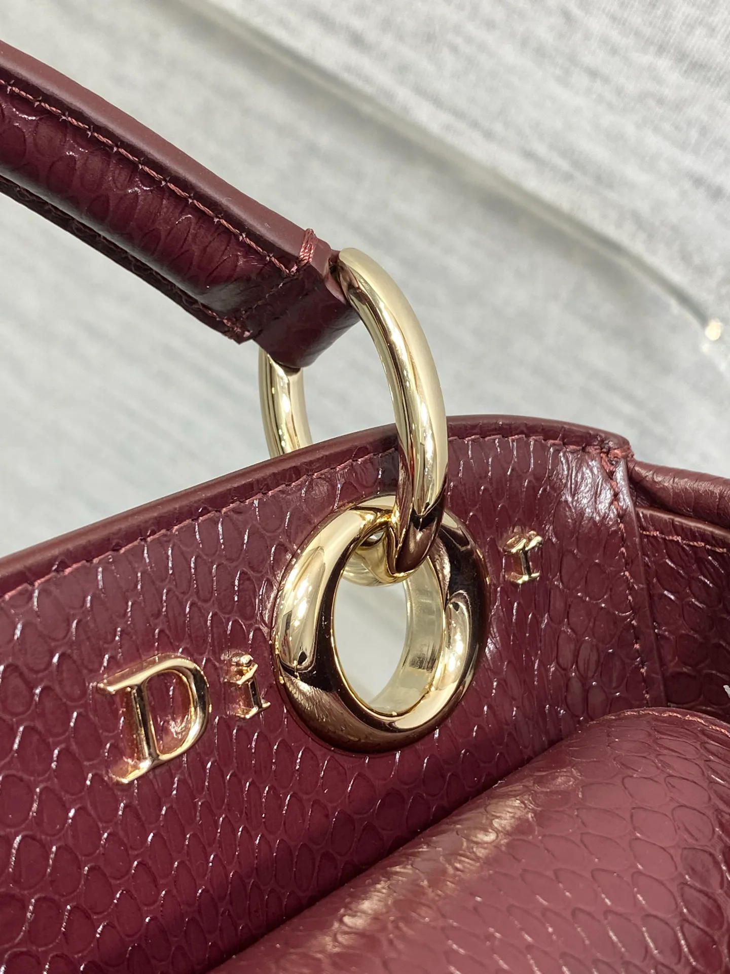Классические Сумки Женские Christian Dior 18646307
