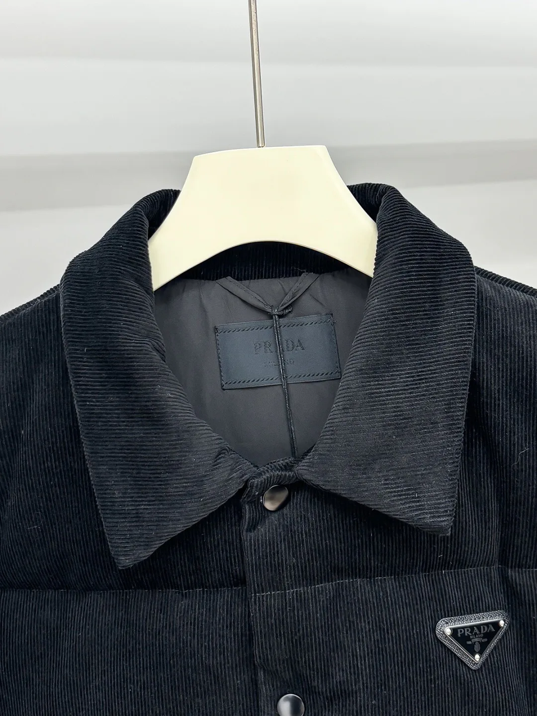 Куртки И Пуховики Мужские Prada 18596636