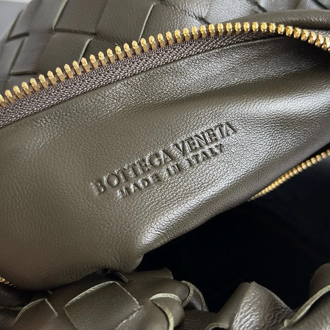 Women's Classic Handbags BOTTEGA VENETA 17489389