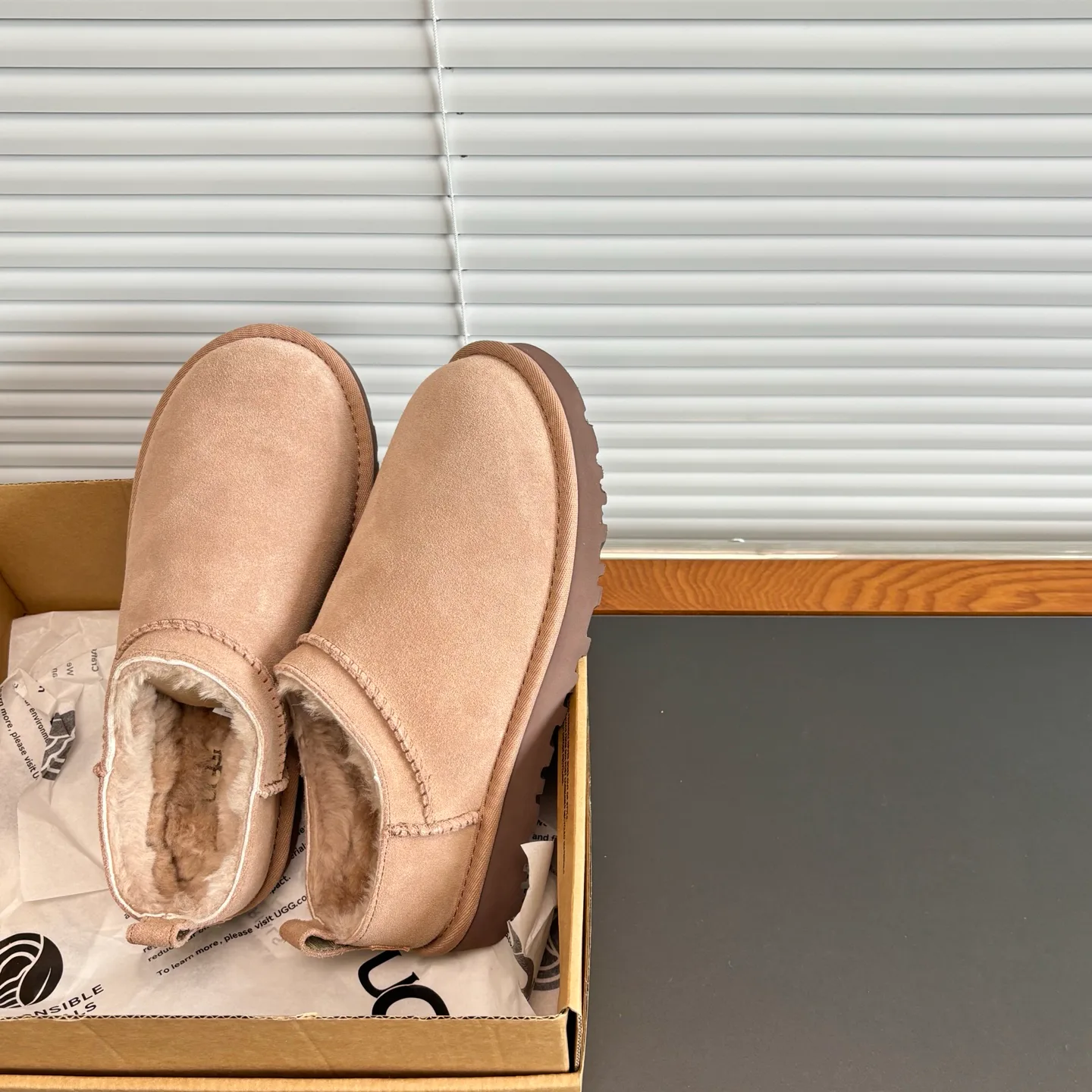 Women's Ugg Boots UGG 18286292