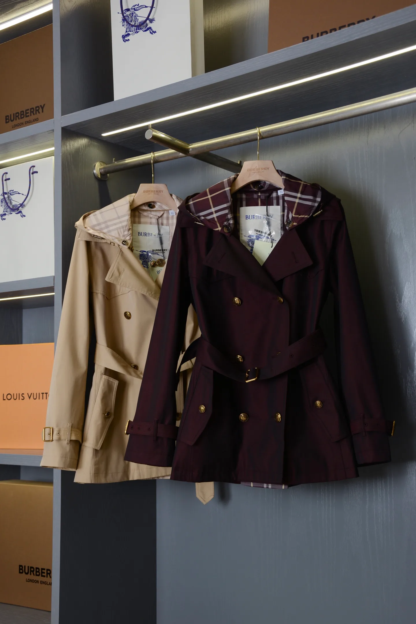 Women's Trench Coats BURBERRY 17906698