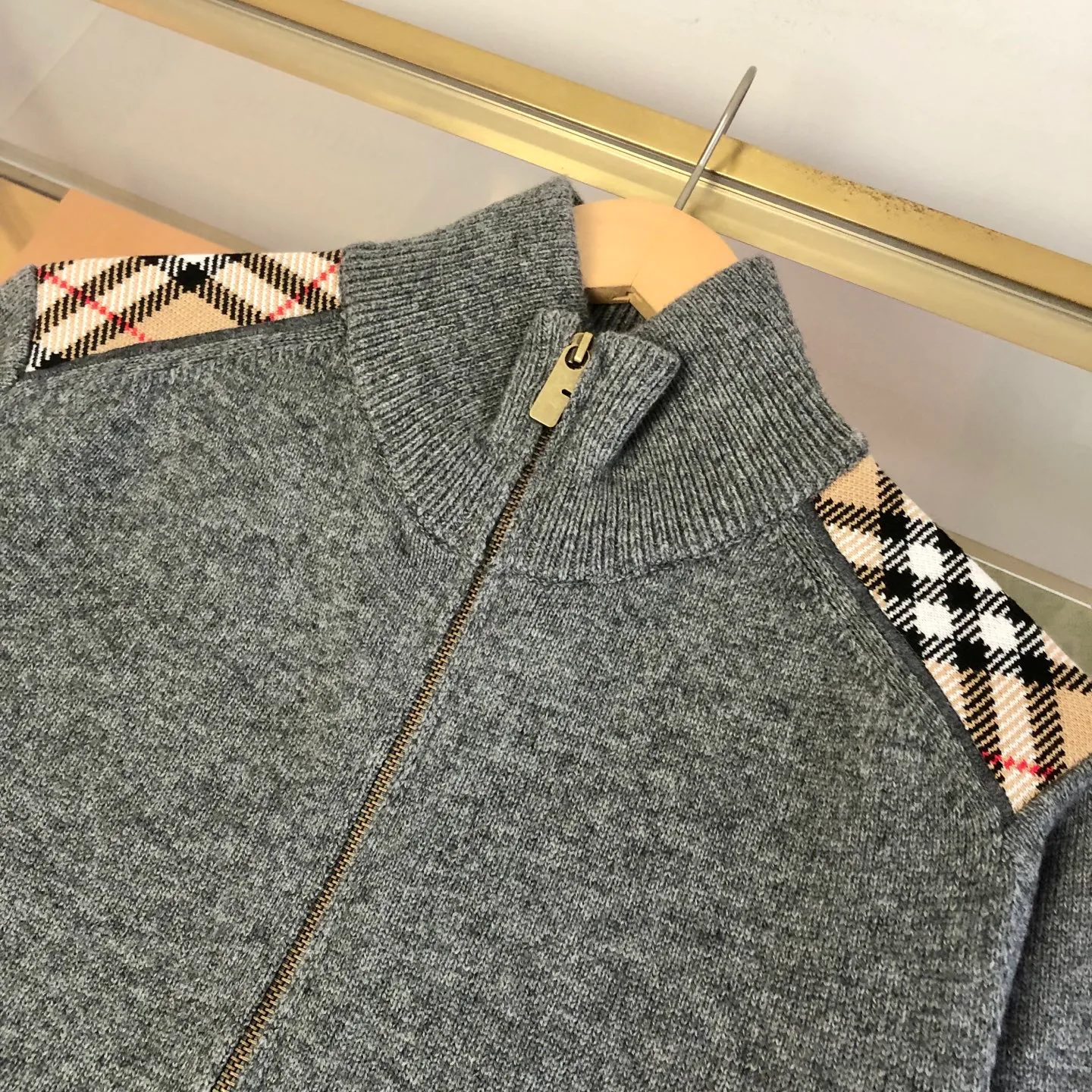 Women's Jumpers And Sweaters BURBERRY 17397322