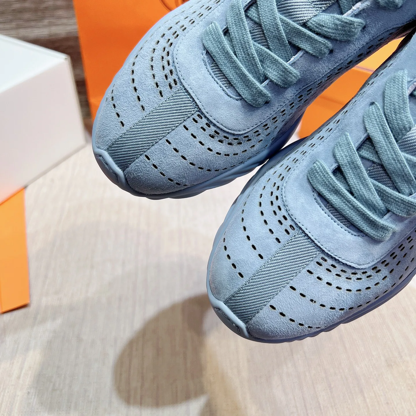 Men's Sneakers HERMES 17749565