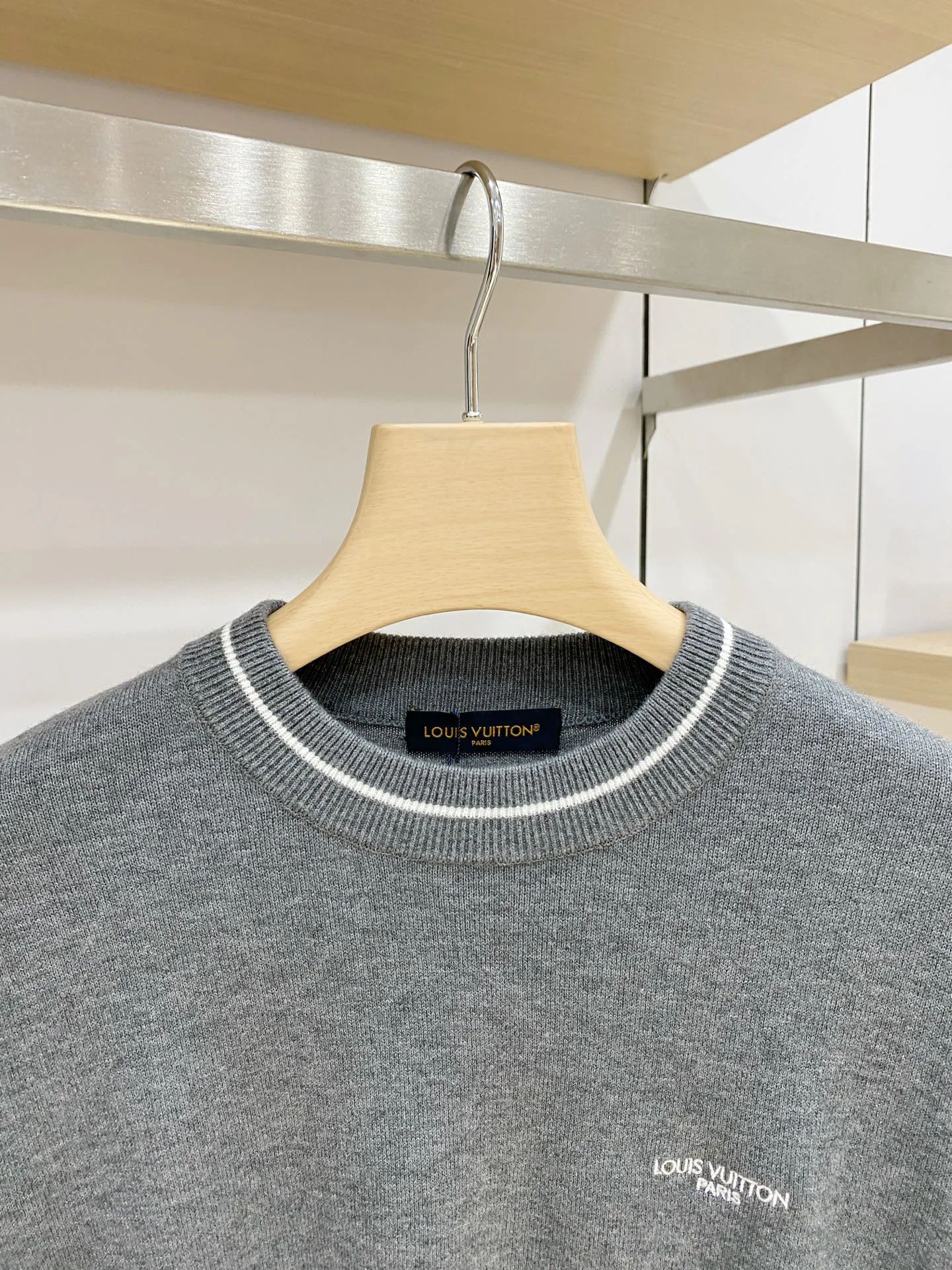 Men's Jumpers And Sweaters LOUIS VUITTON 18374701