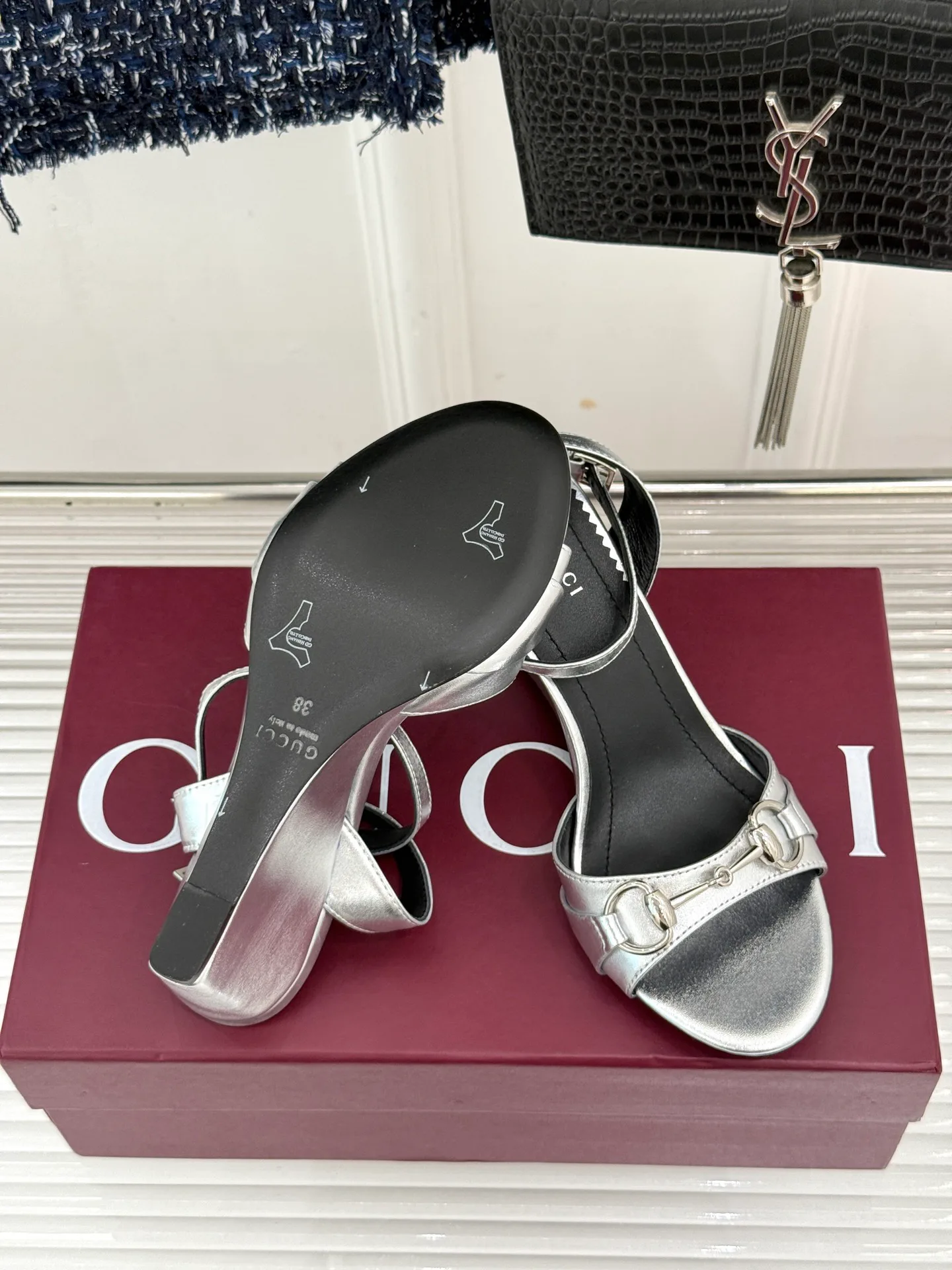 Women's Open-Toe Sandals GUCCI 18034499