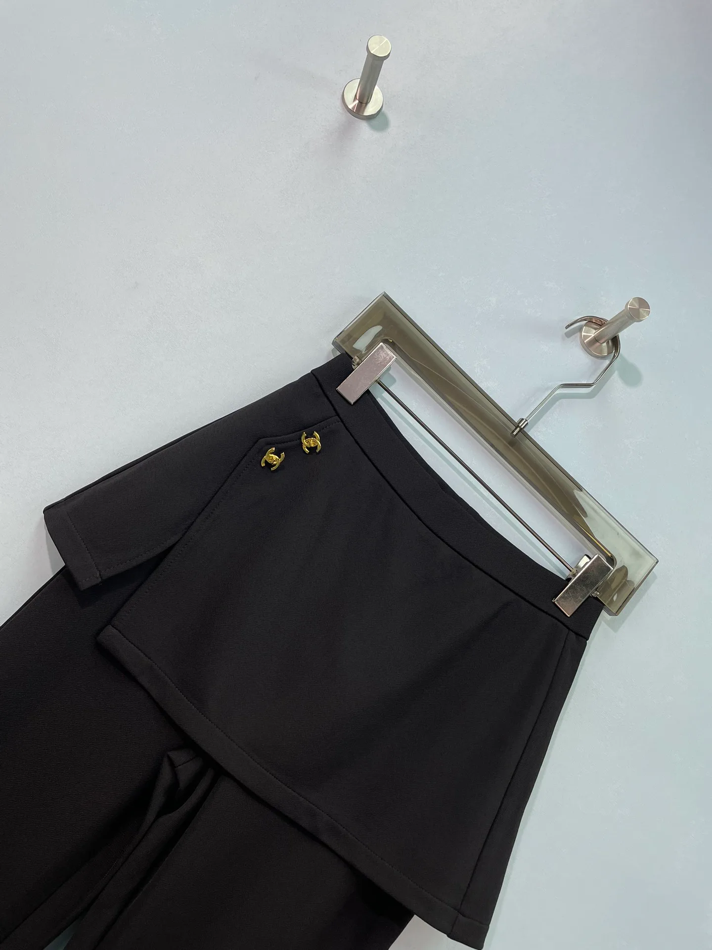 Women's Trousers CHANEL 18208929