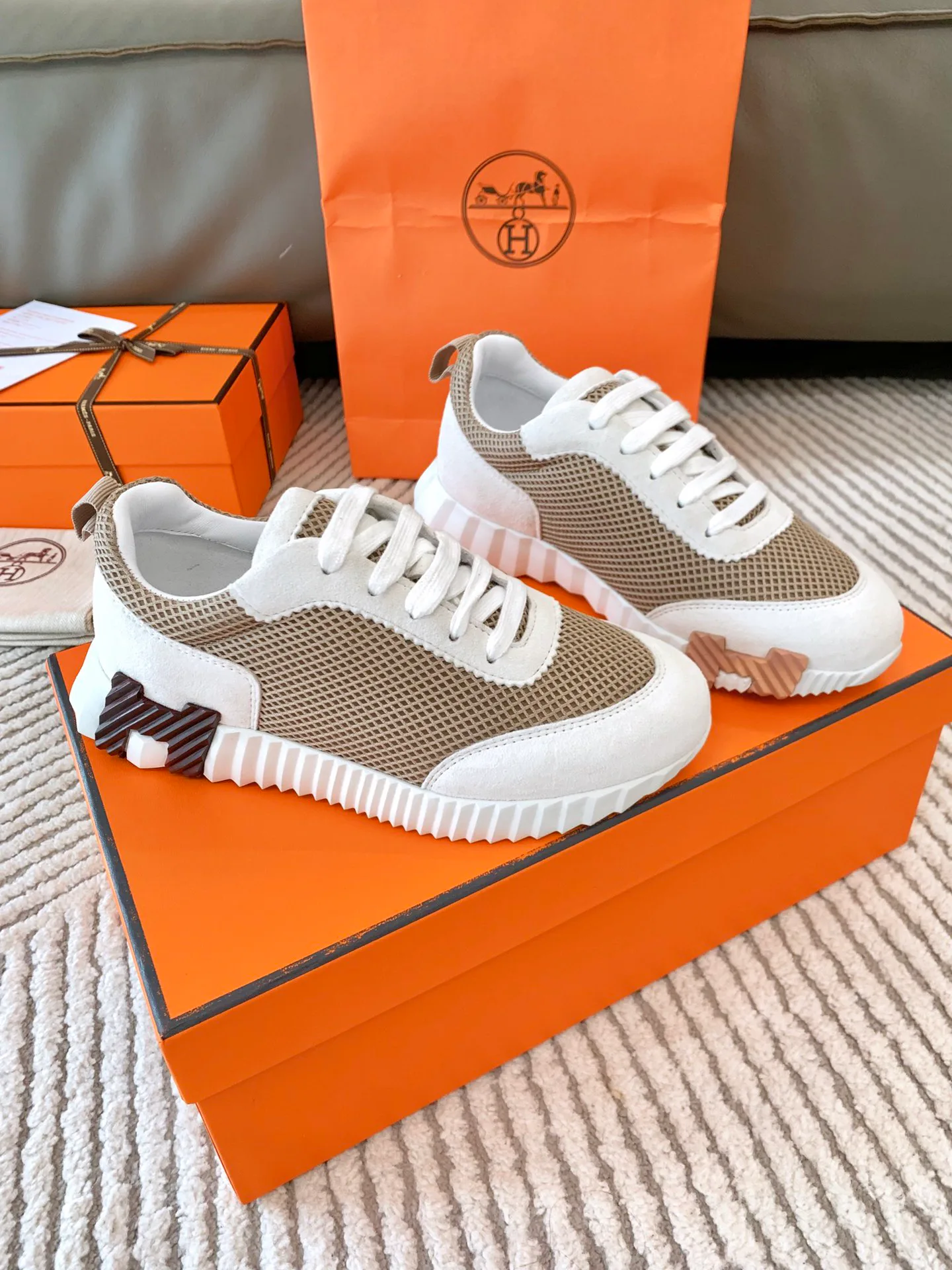 Women's Sneakers HERMES 18485823