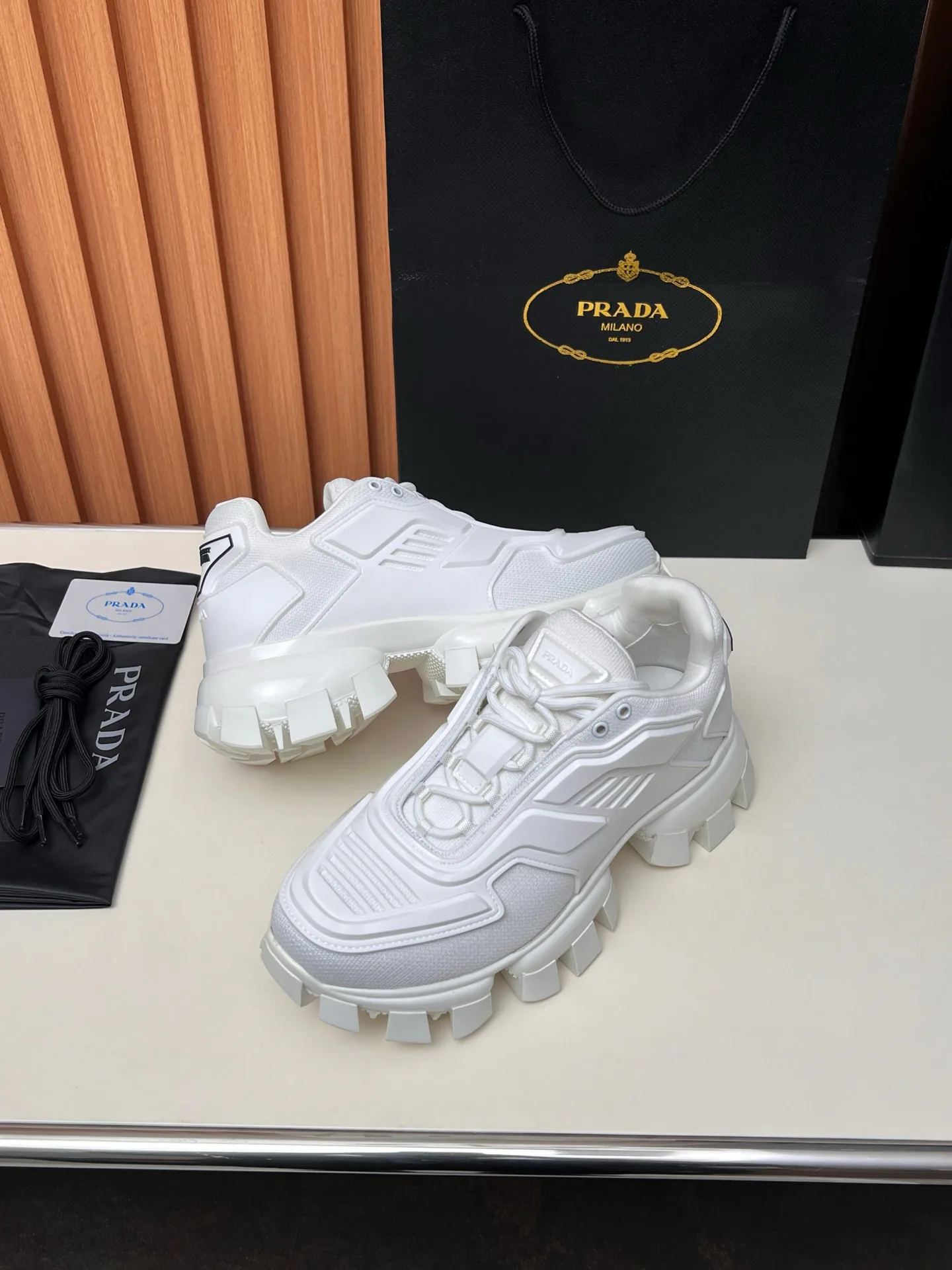 Women's Sneakers PRADA 17955142