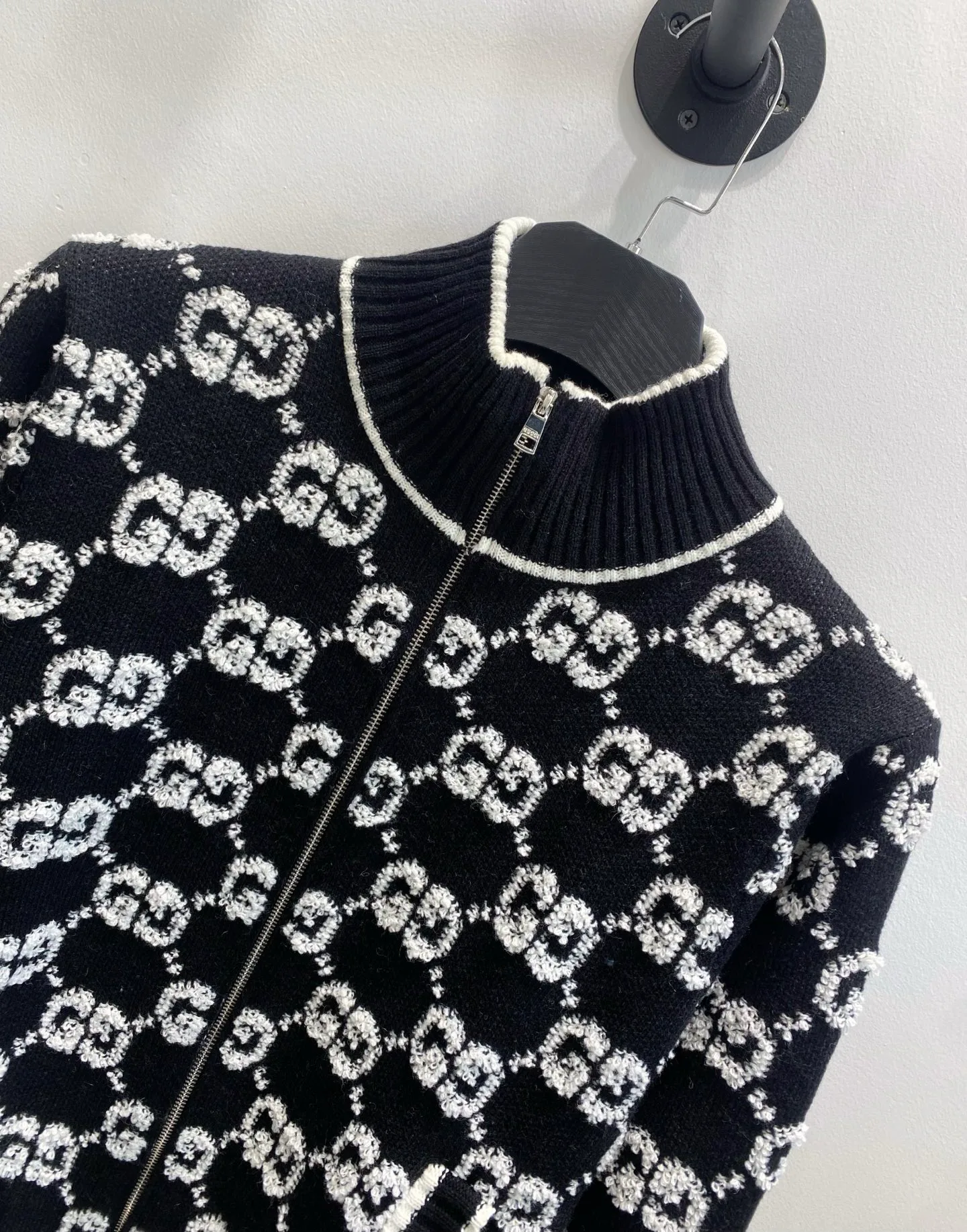 Women's Jumpers And Sweaters GUCCI 18238820