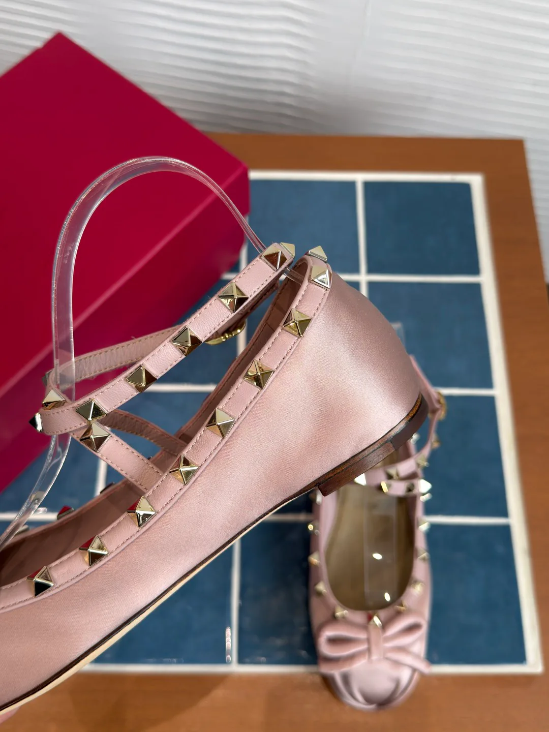 Women's Ballet Flats VALENTINO 18125369