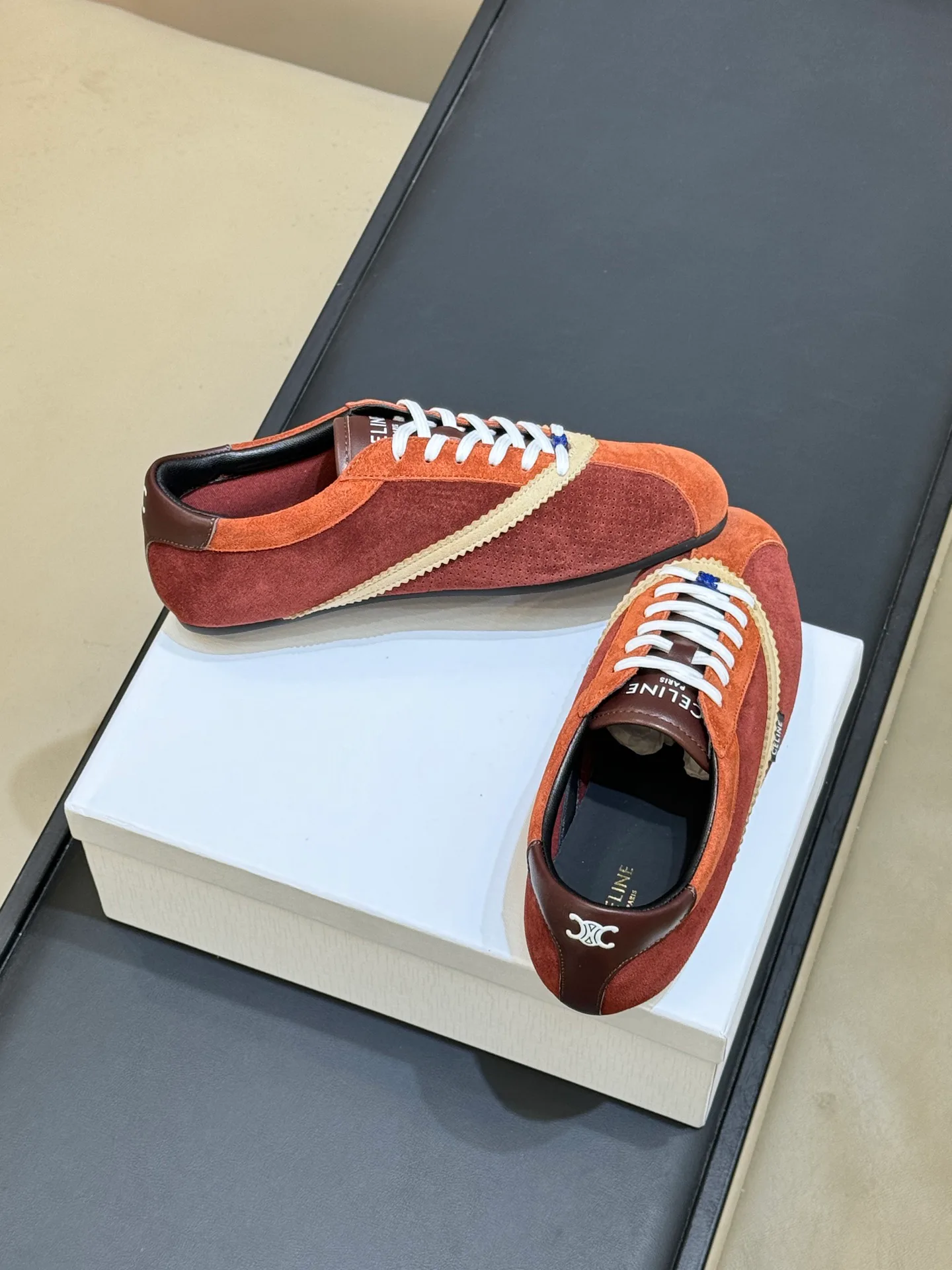 Women's Sneakers CELINE 18072900