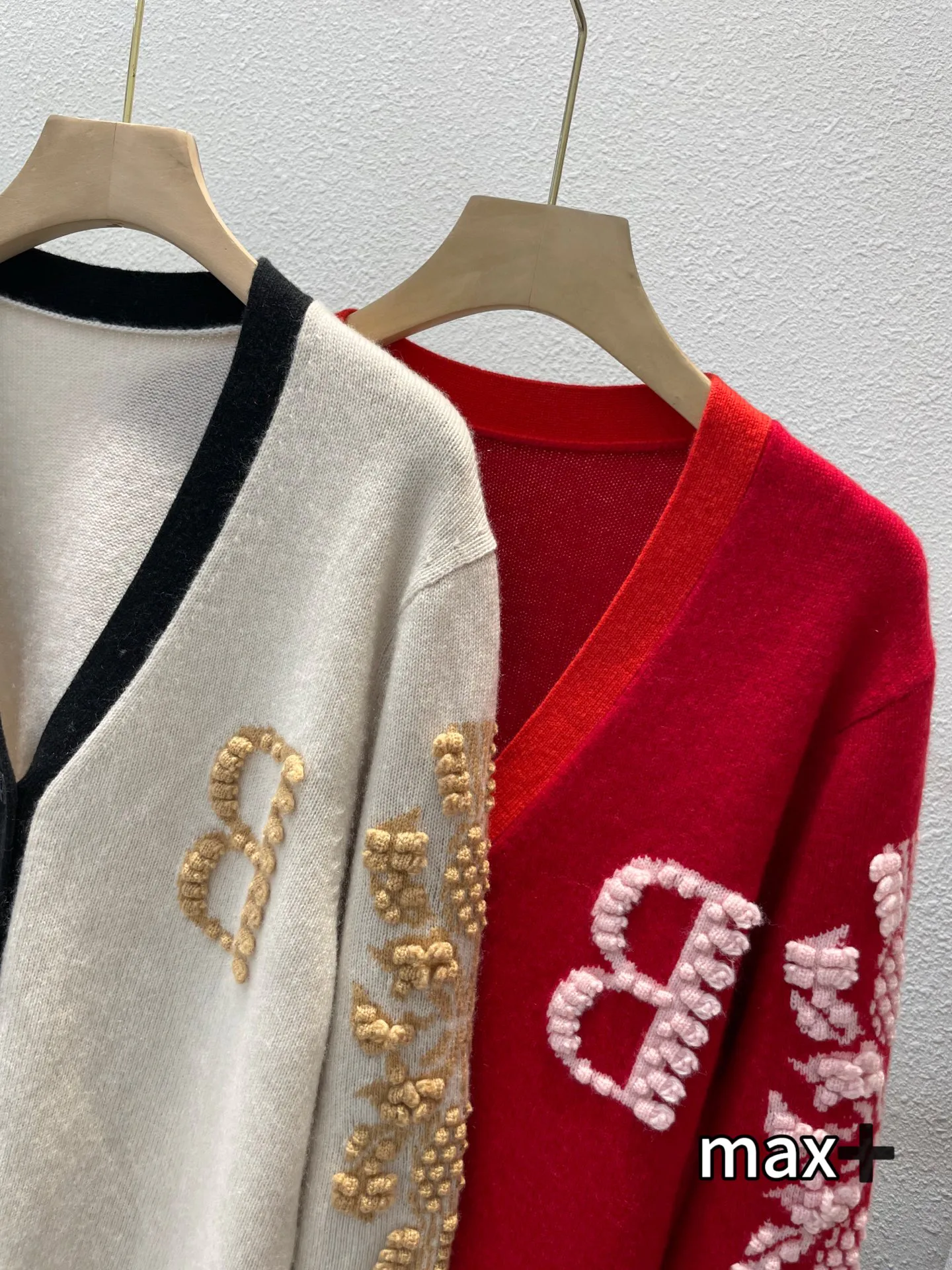 Women's Jumpers And Sweaters BURBERRY 18106568