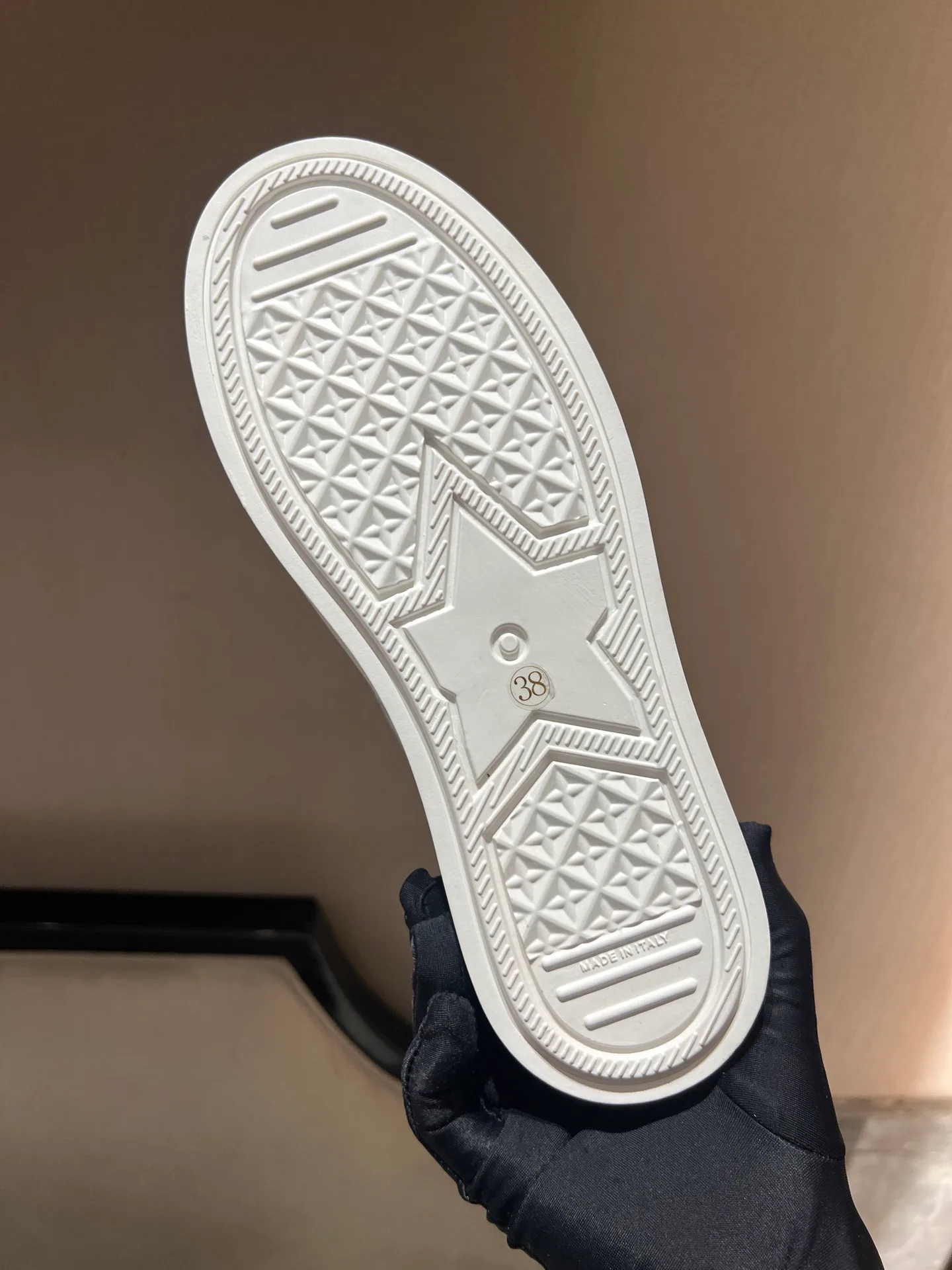Women's Sneakers CHRISTIAN DIOR 18020288