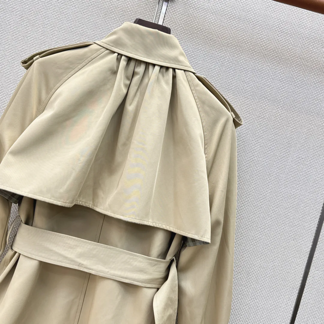 Women's Trench Coats BURBERRY 18094151
