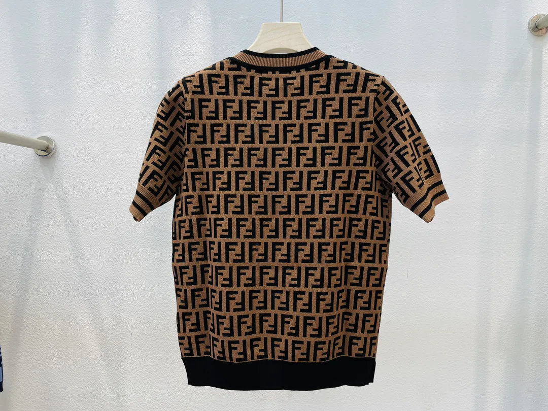 Women's T-Shirts FENDI 18326222
