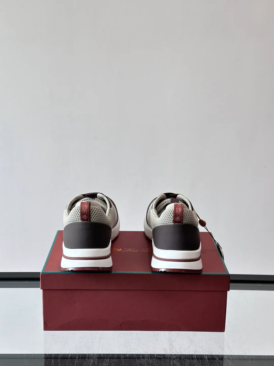 Men's Sneakers LORO PIANA 18265118