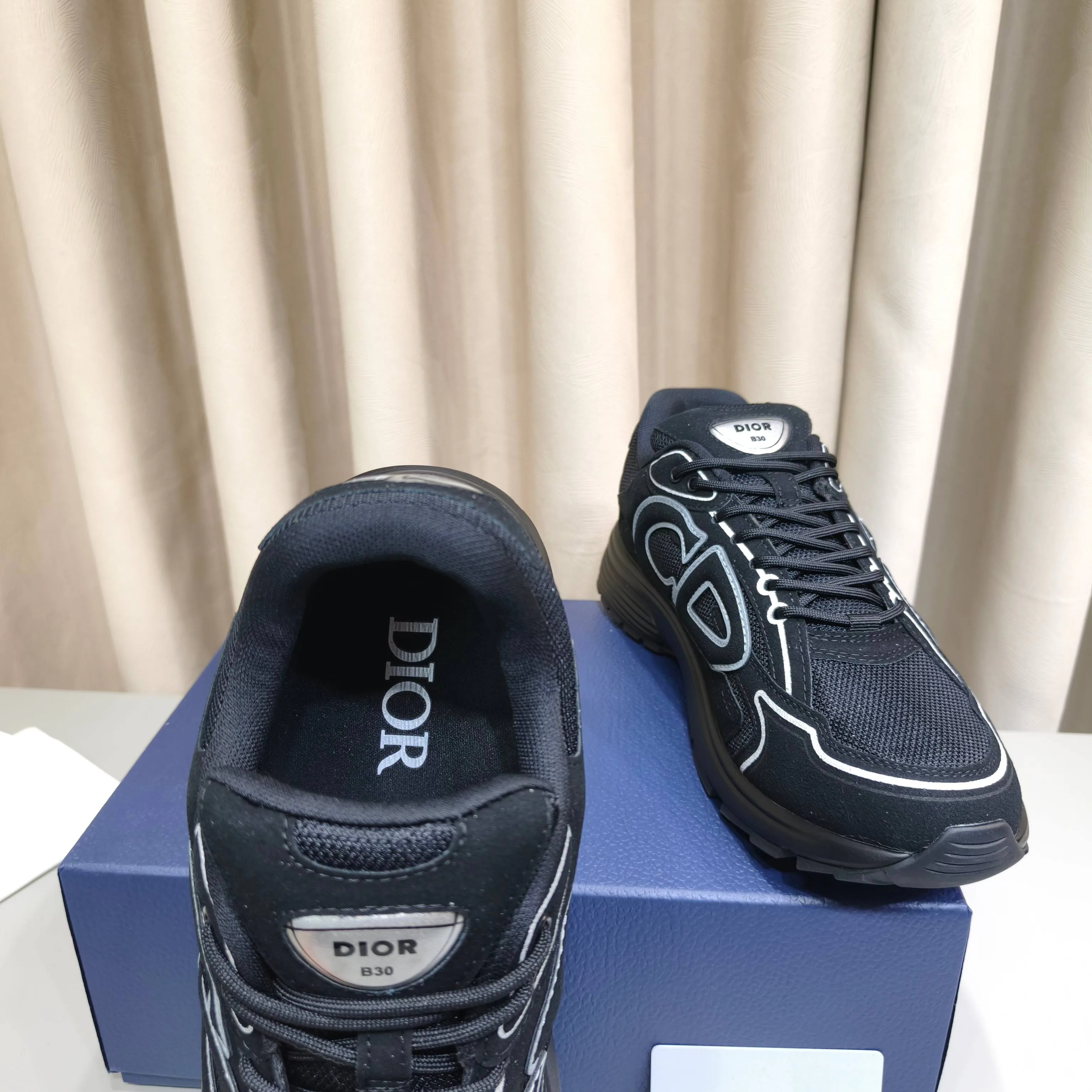 Men's Sneakers CHRISTIAN DIOR 17989014