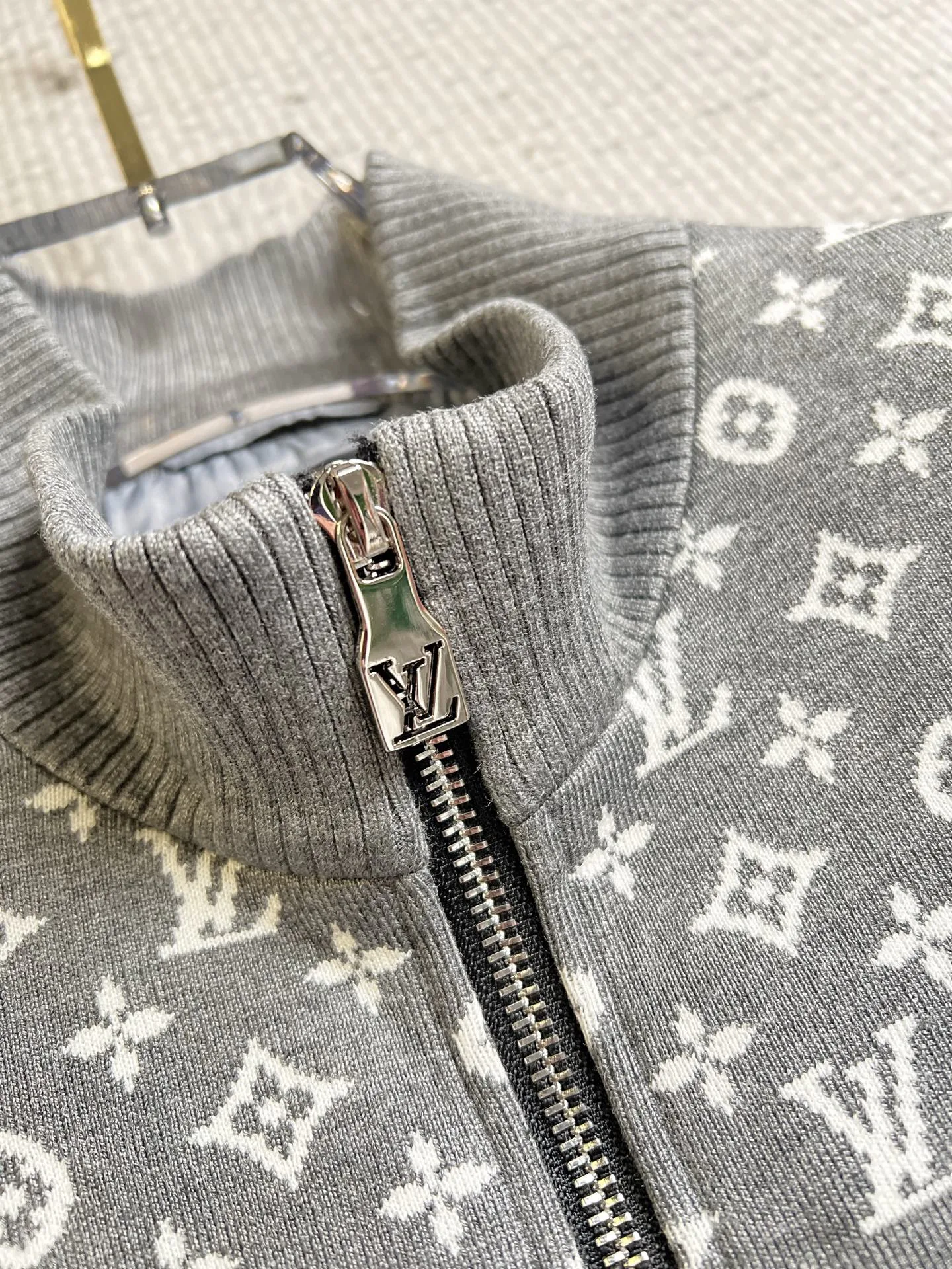 Men's Jackets And Down Jackets LOUIS VUITTON 18098411