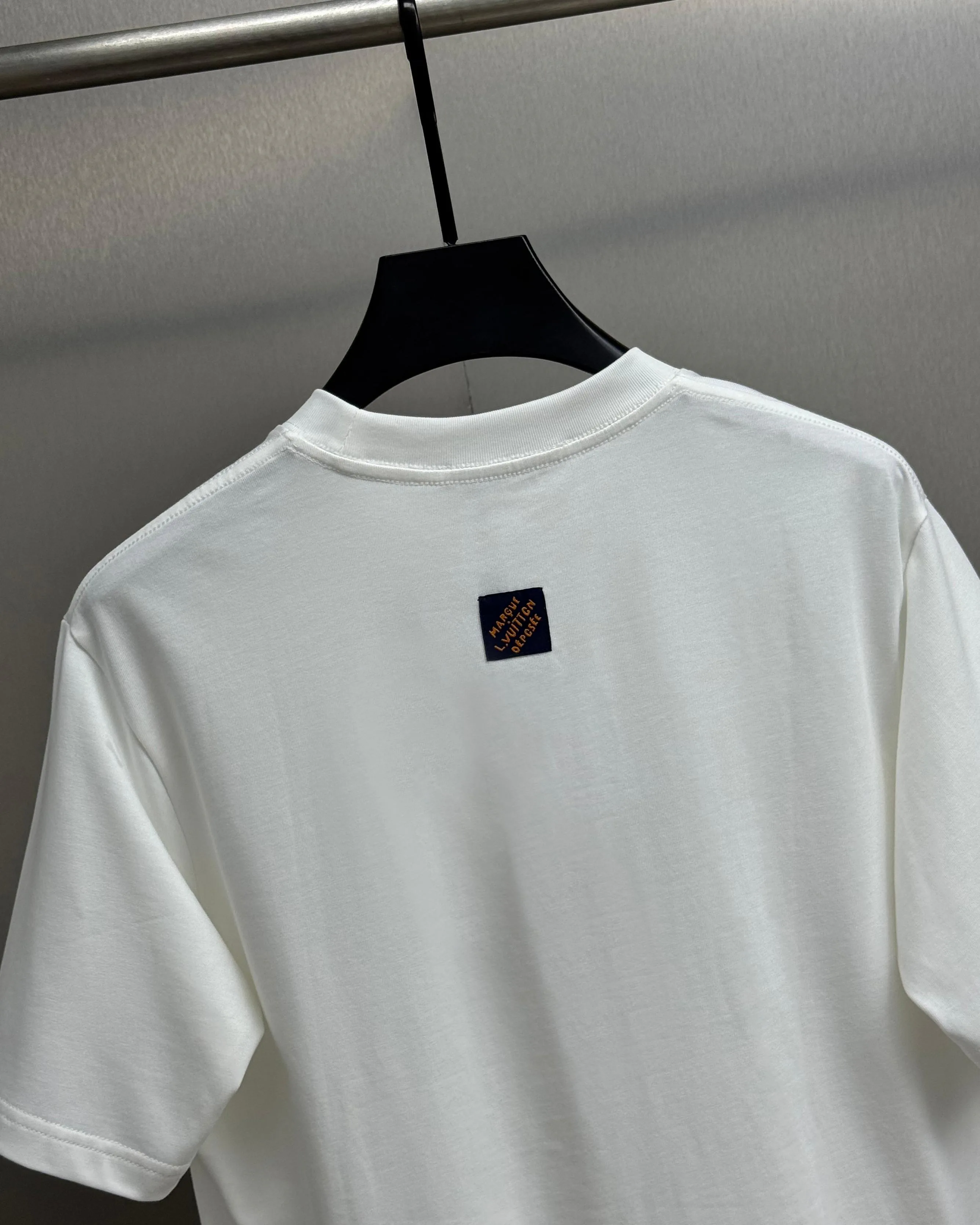 Men's T-Shirts LOUIS VUITTON 17510437