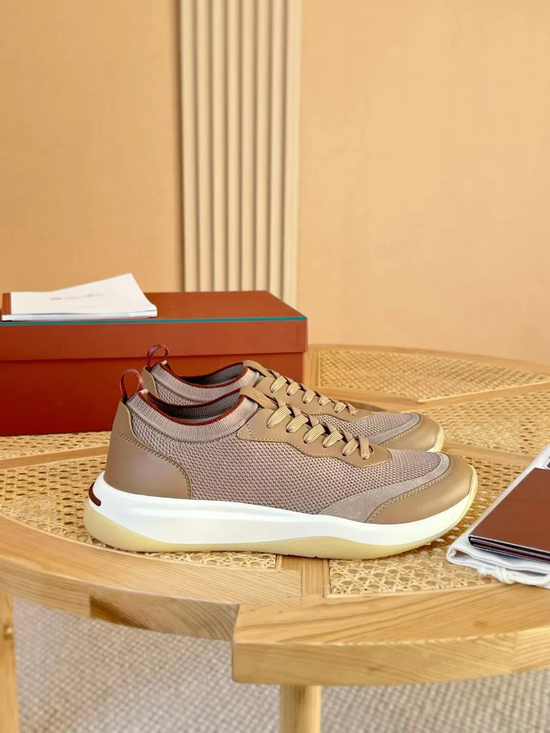 Men's Sneakers LORO PIANA 18382795